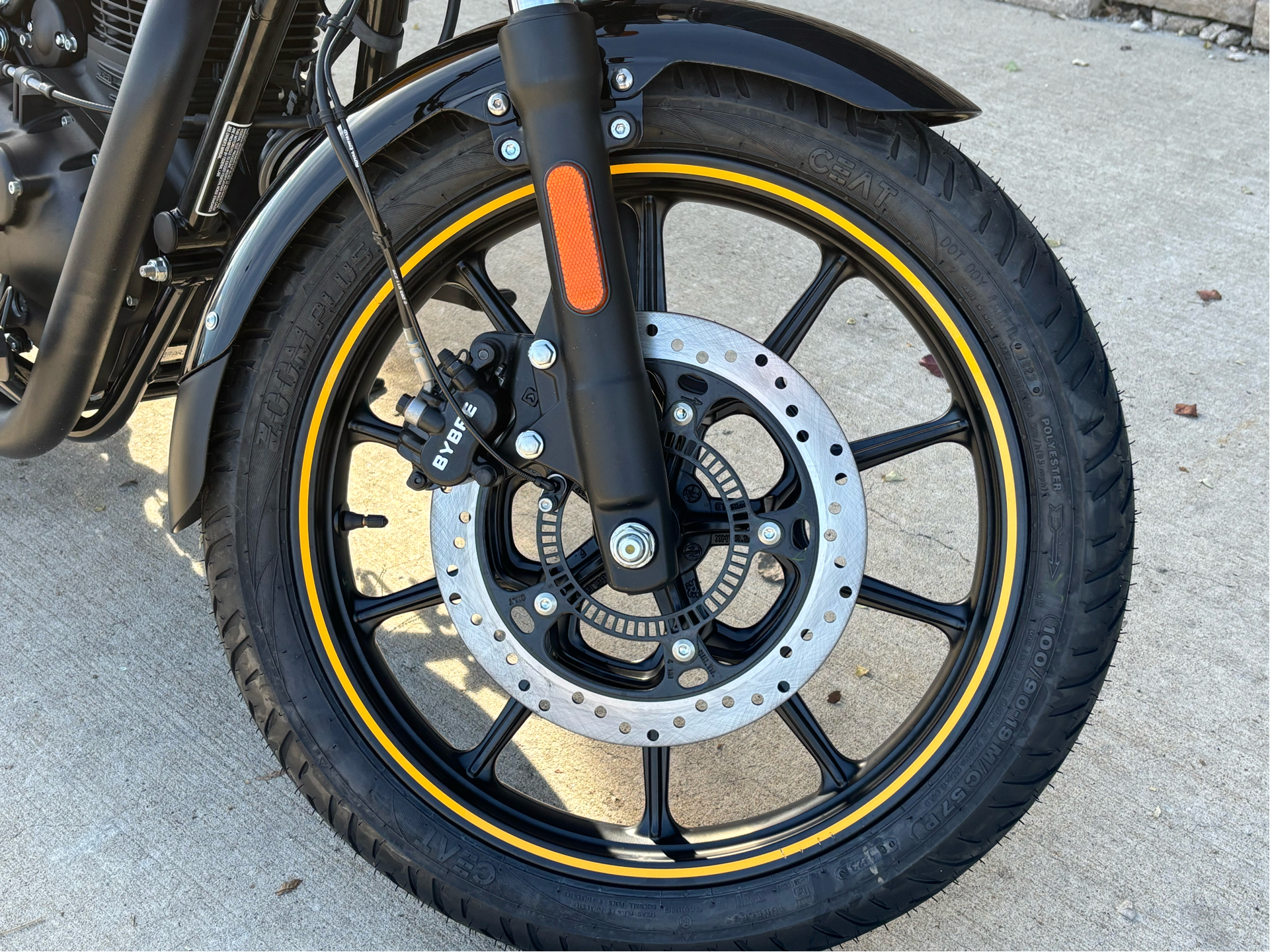 2024 Royal Enfield Meteor 350 in Columbia, Missouri - Photo 9