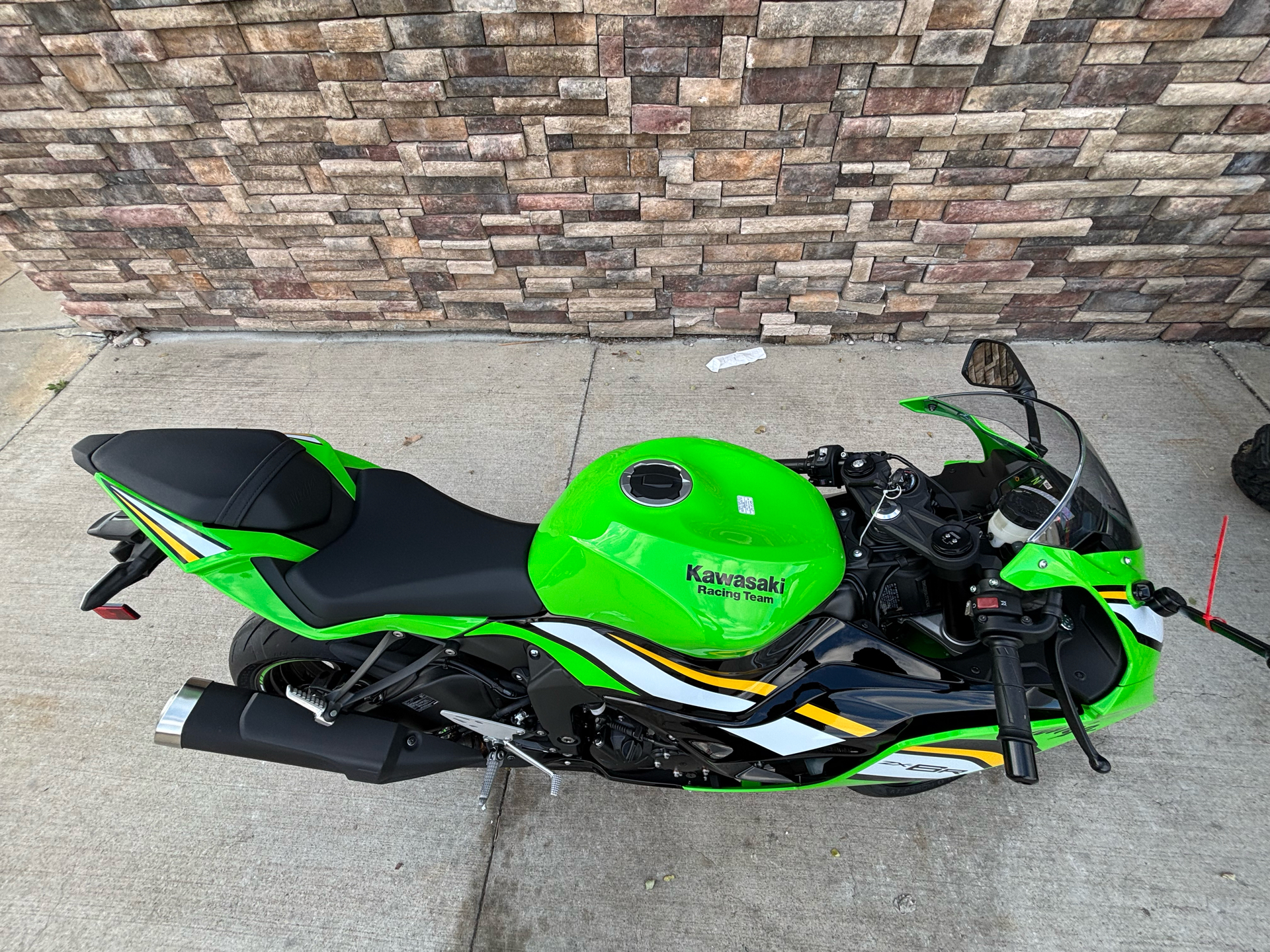 2025 Kawasaki Ninja ZX-6R KRT Edition ABS in Columbia, Missouri - Photo 10