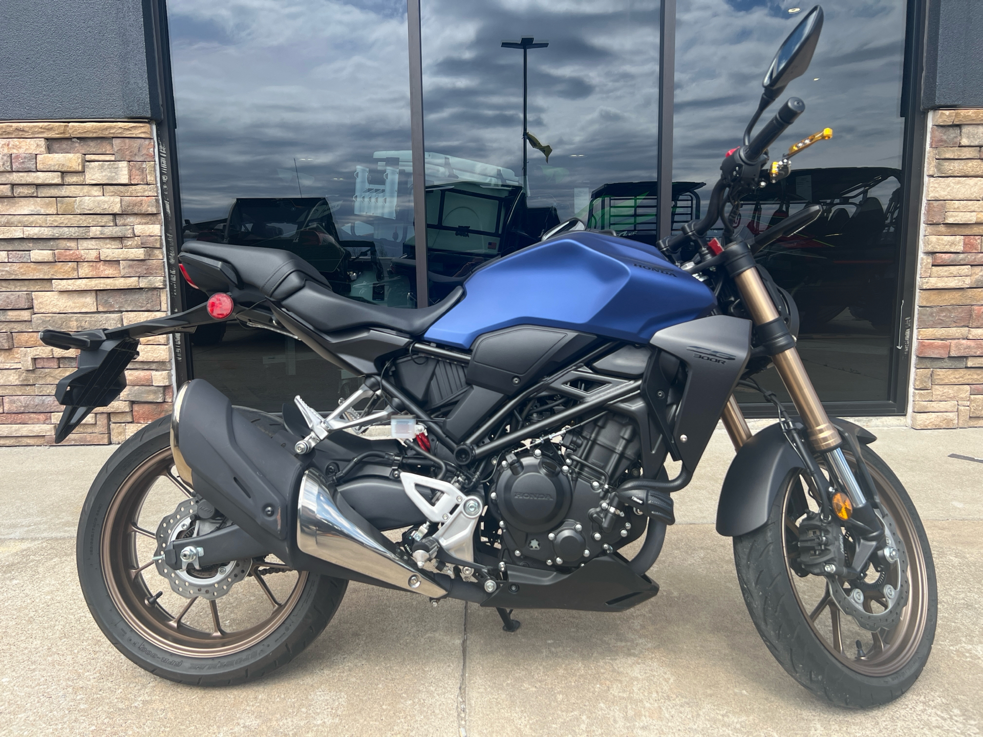 2022 Honda CB300R ABS in Columbia, Missouri - Photo 1