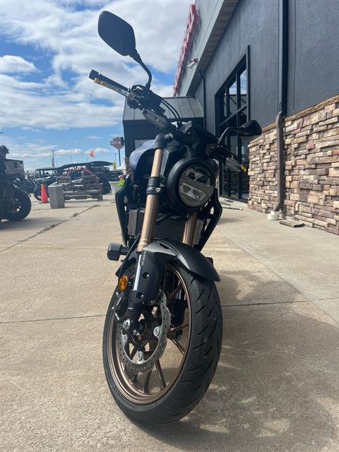 2022 Honda CB300R ABS in Columbia, Missouri - Photo 4
