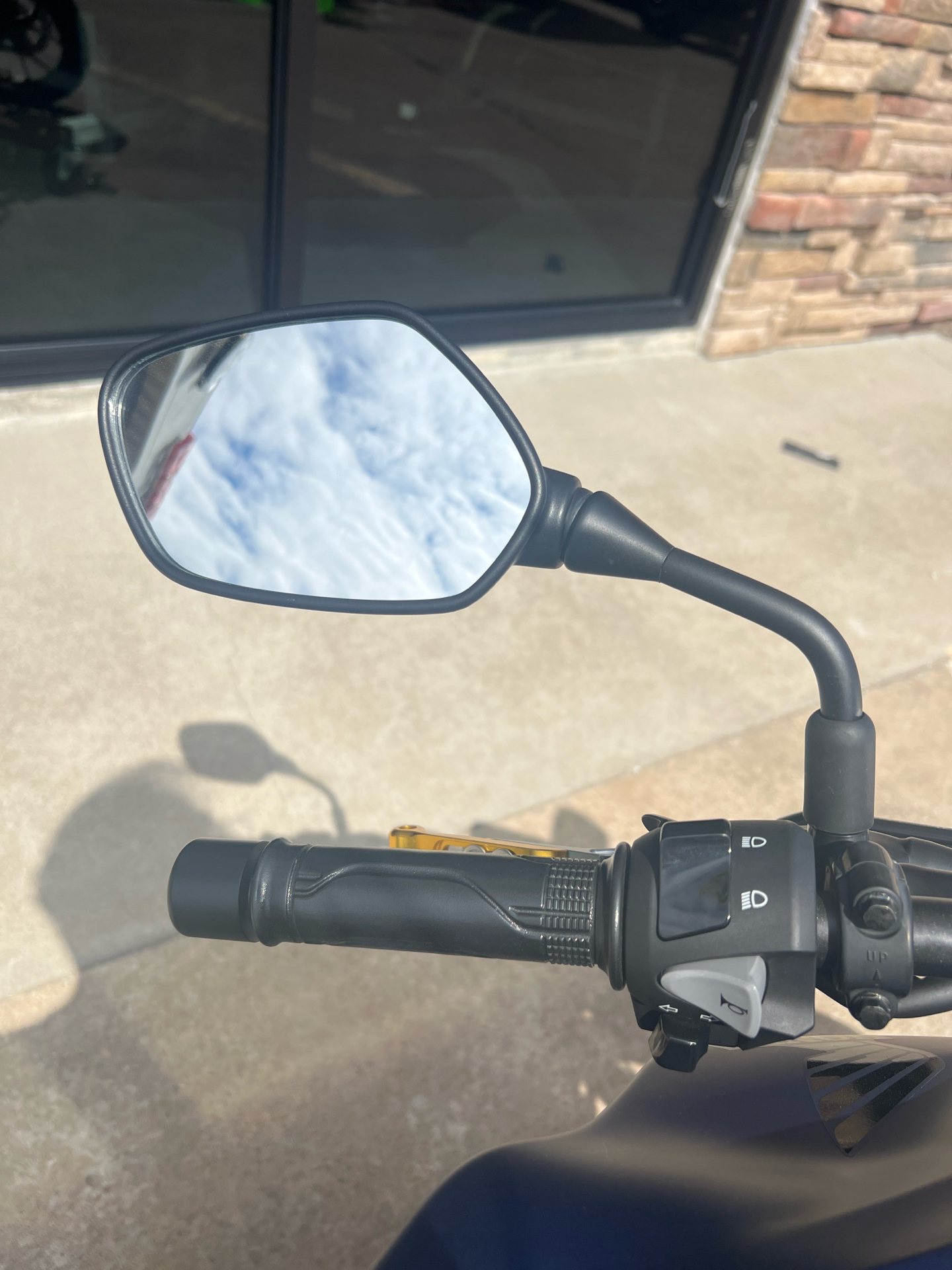 2022 Honda CB300R ABS in Columbia, Missouri - Photo 6