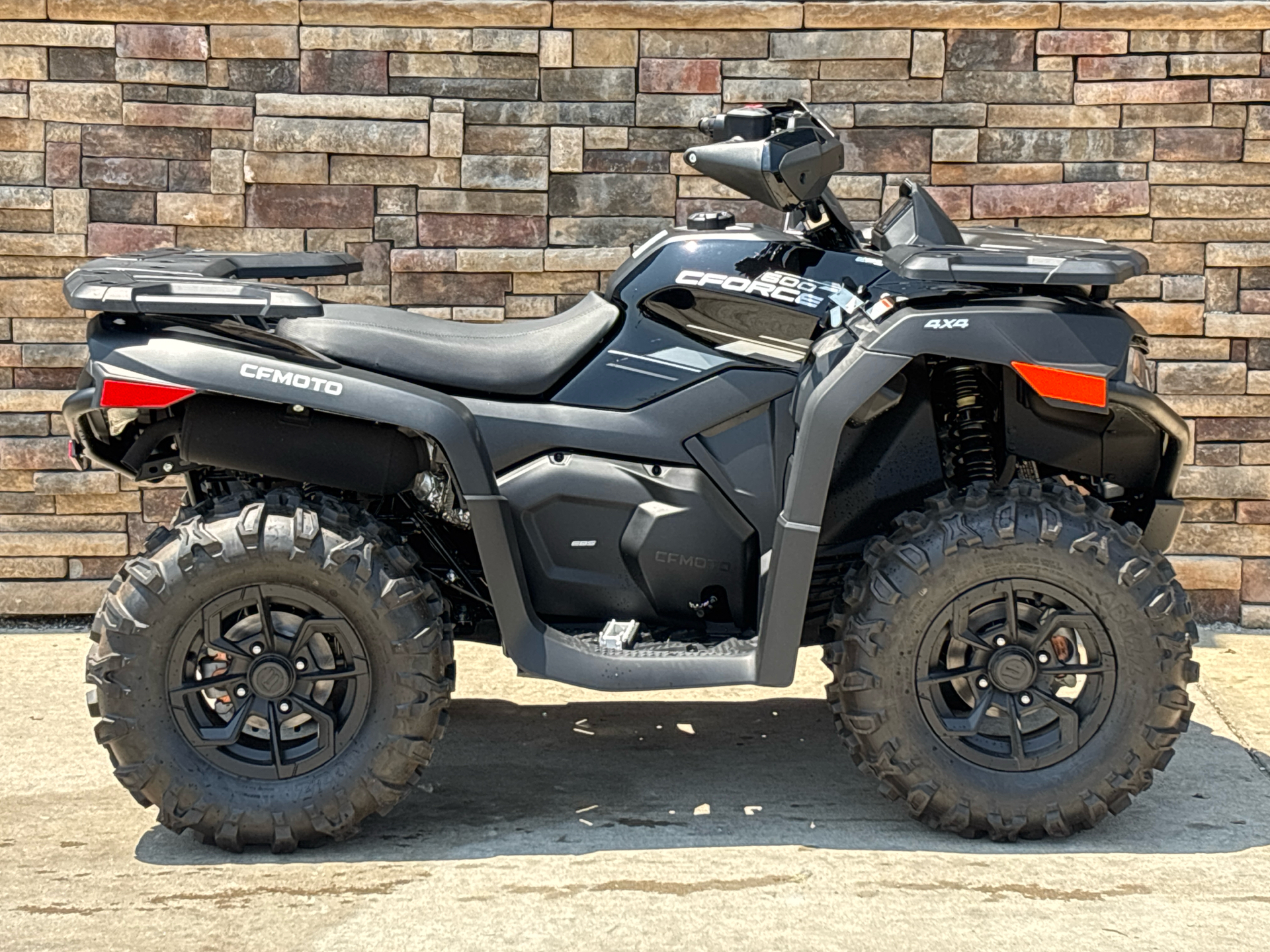 2025 CFMOTO CForce 600 in Columbia, Missouri - Photo 1