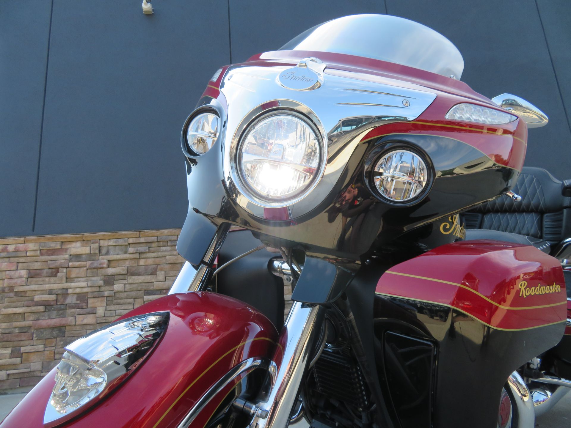 2019 Indian Motorcycle Roadmaster® Elite ABS in Columbia, Missouri - Photo 26