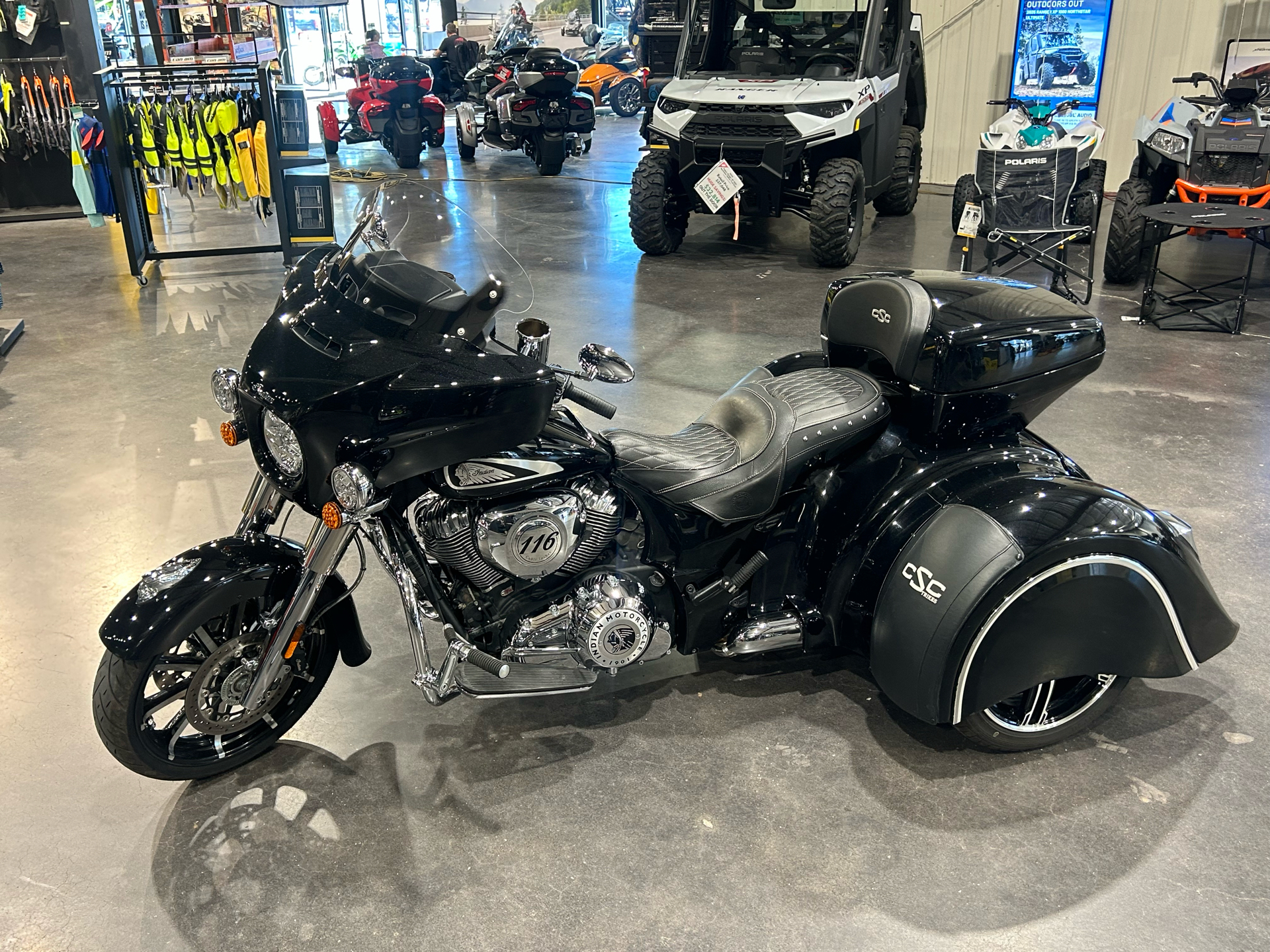 2021 Indian Motorcycle Chieftain® Limited in Columbia, Missouri - Photo 1