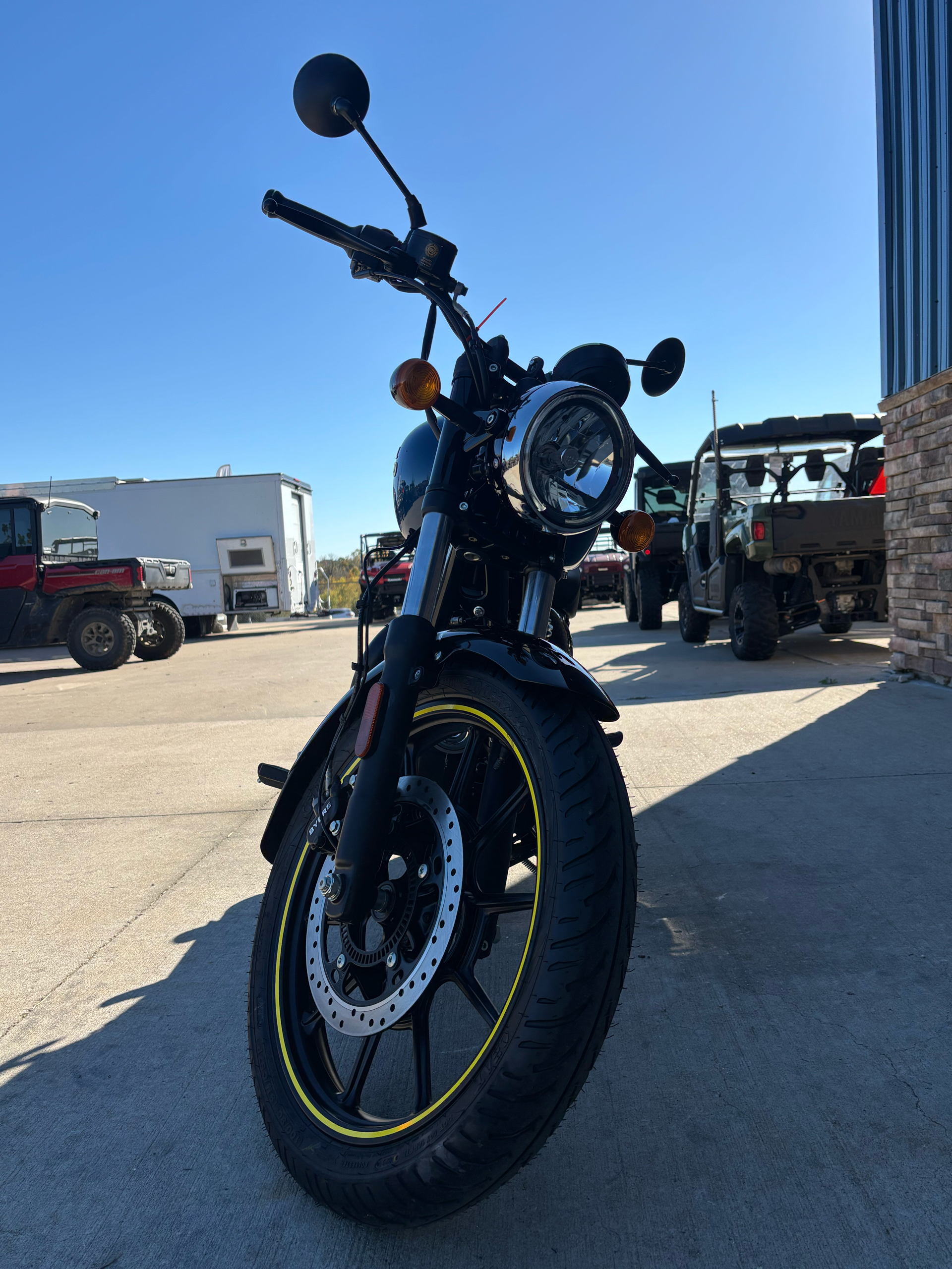 2024 Royal Enfield Meteor 350 in Columbia, Missouri - Photo 6