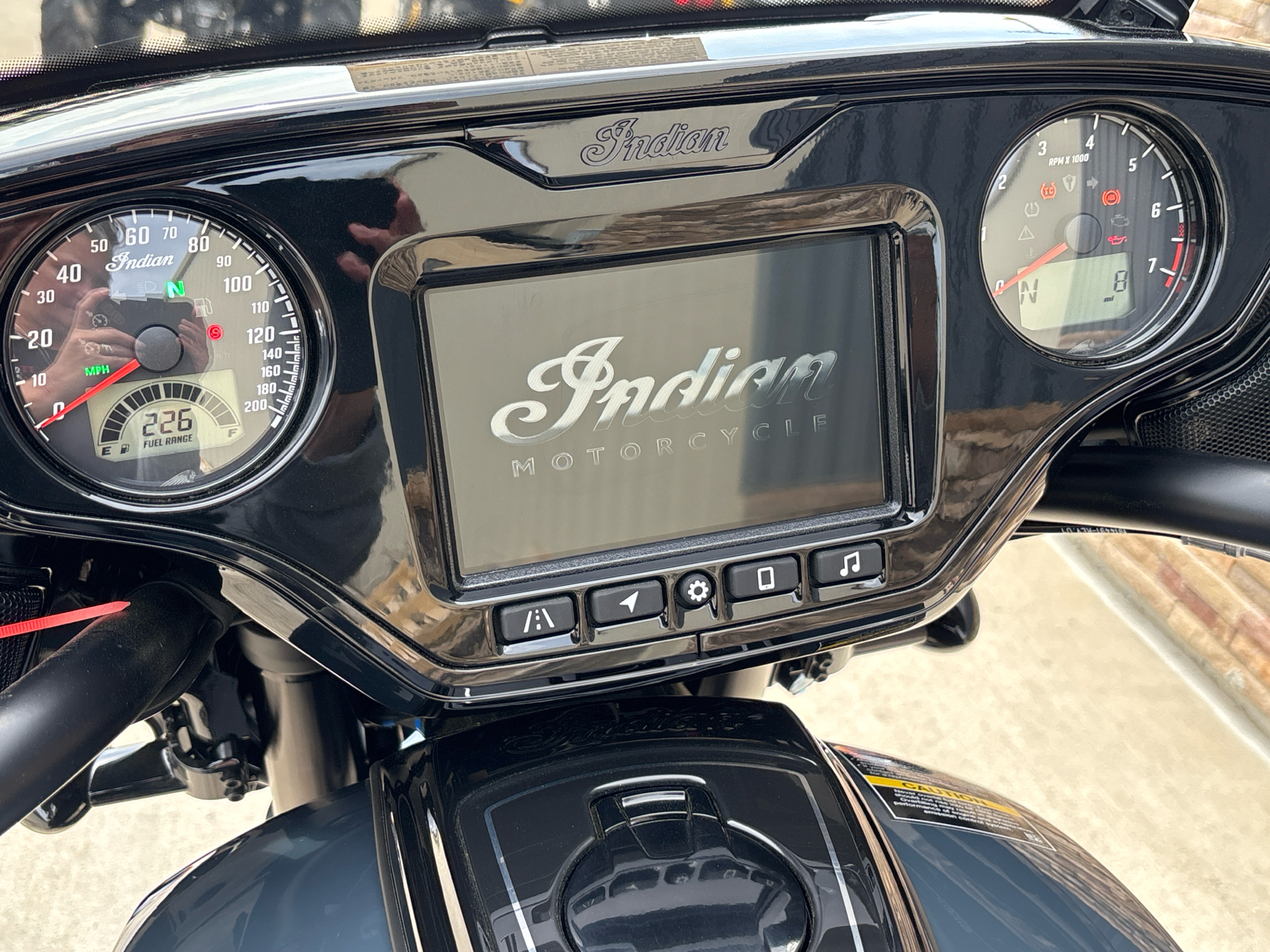 2025 Indian Motorcycle Chieftain® PowerPlus Dark Horse in Columbia, Missouri - Photo 5