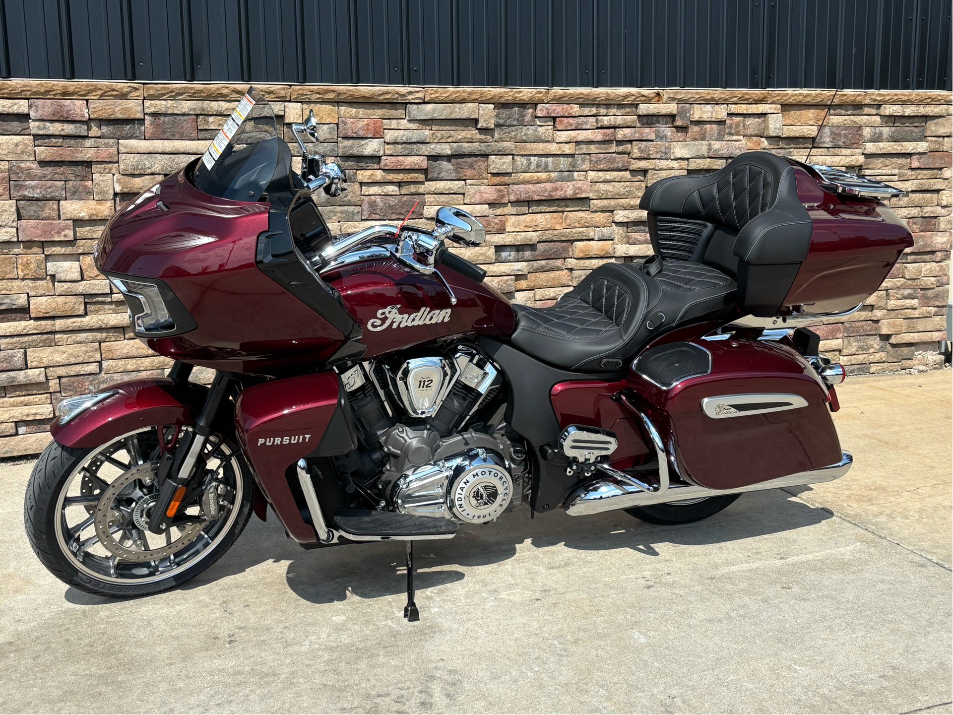 2025 Indian Motorcycle Pursuit® Limited® with 112 and Powerband Audio Package in Columbia, Missouri - Photo 3