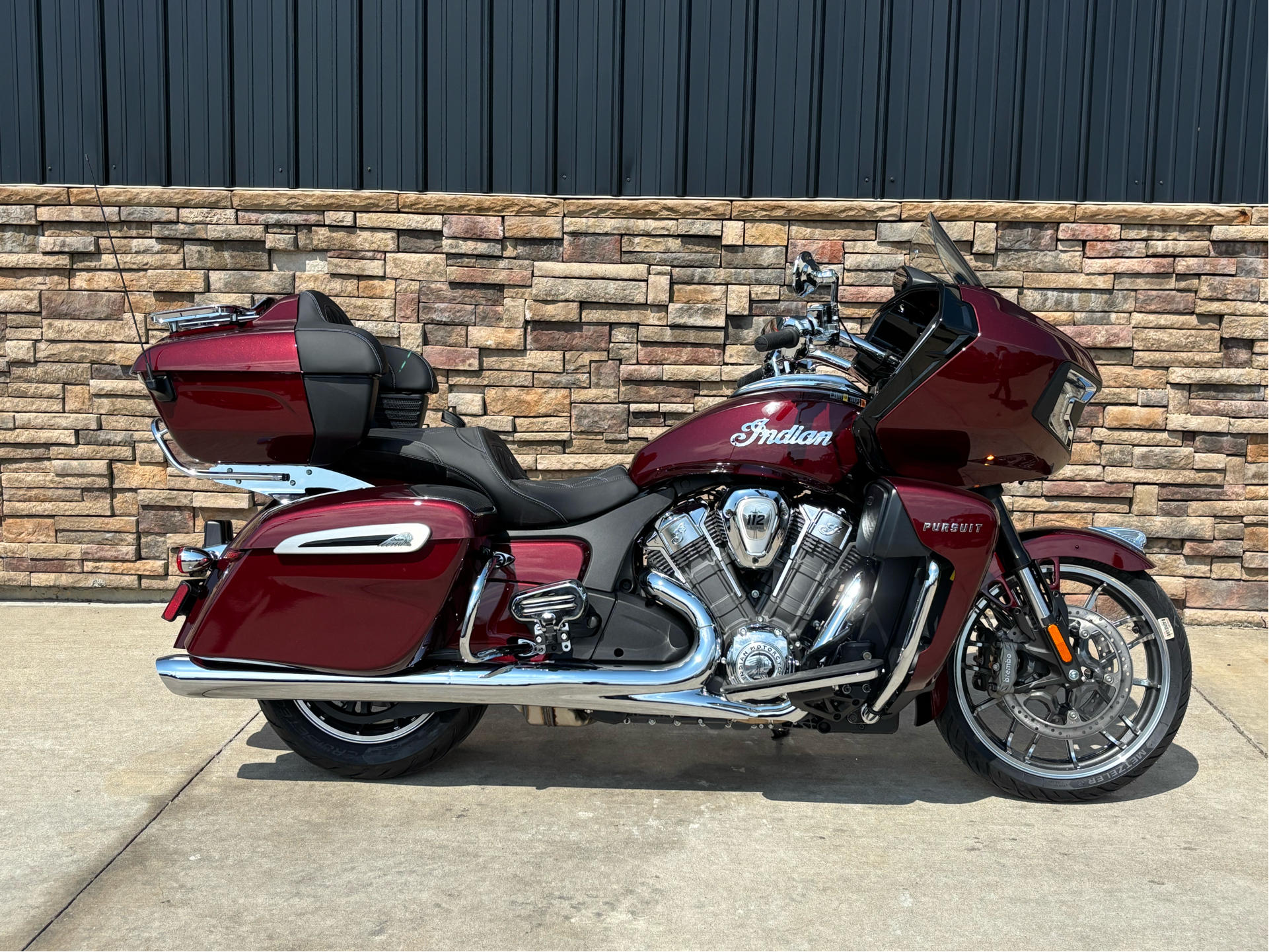 2025 Indian Motorcycle Pursuit® Limited® with 112 and Powerband Audio Package in Columbia, Missouri - Photo 14