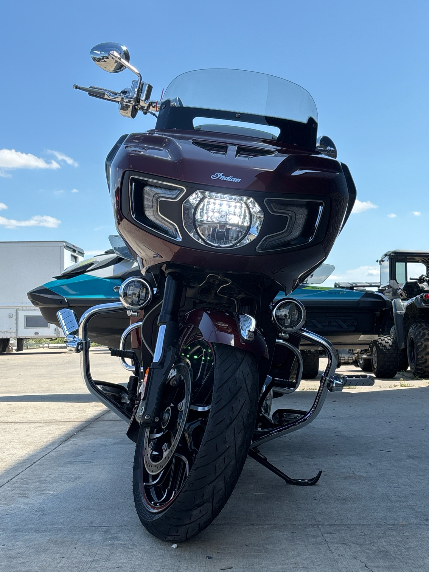 2022 Indian Motorcycle Challenger® Limited in Columbia, Missouri - Photo 4