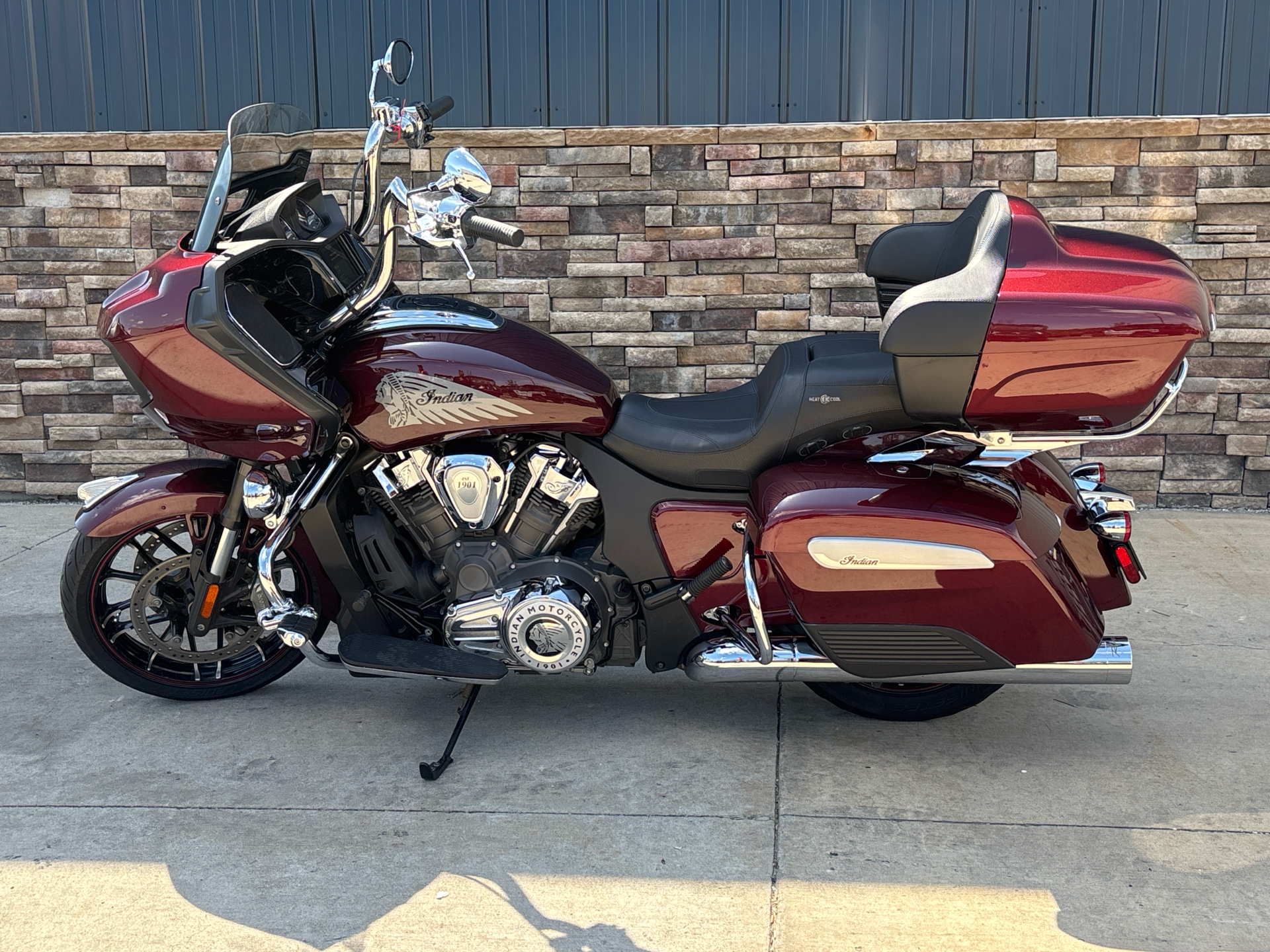 2022 Indian Motorcycle Challenger® Limited in Columbia, Missouri - Photo 16