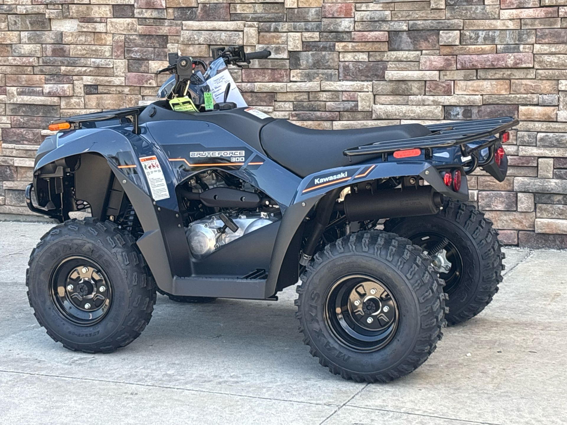 2025 Kawasaki Brute Force 300 in Columbia, Missouri - Photo 3