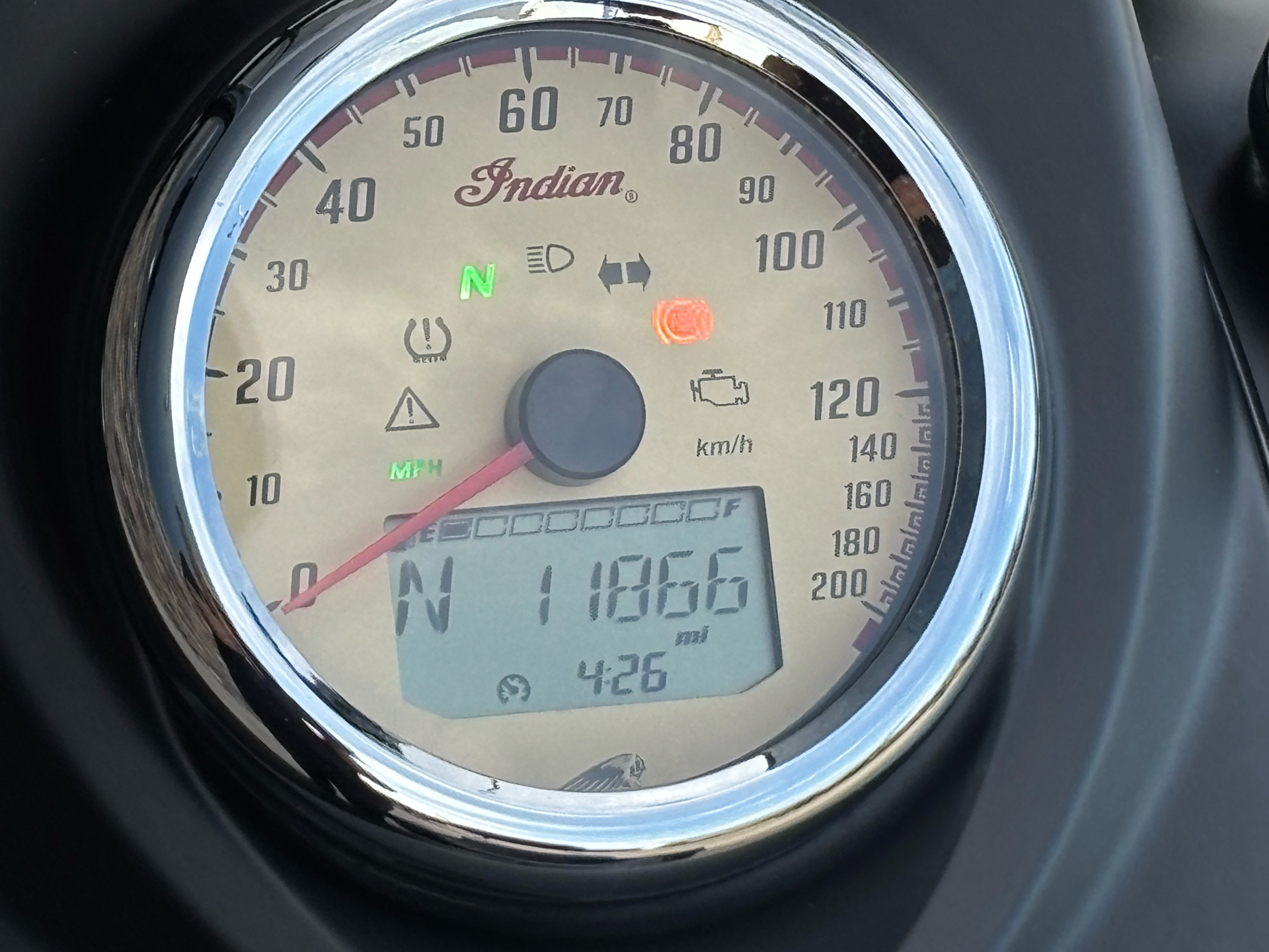 2016 Indian Motorcycle Chief Dark Horse® in Columbia, Missouri - Photo 12