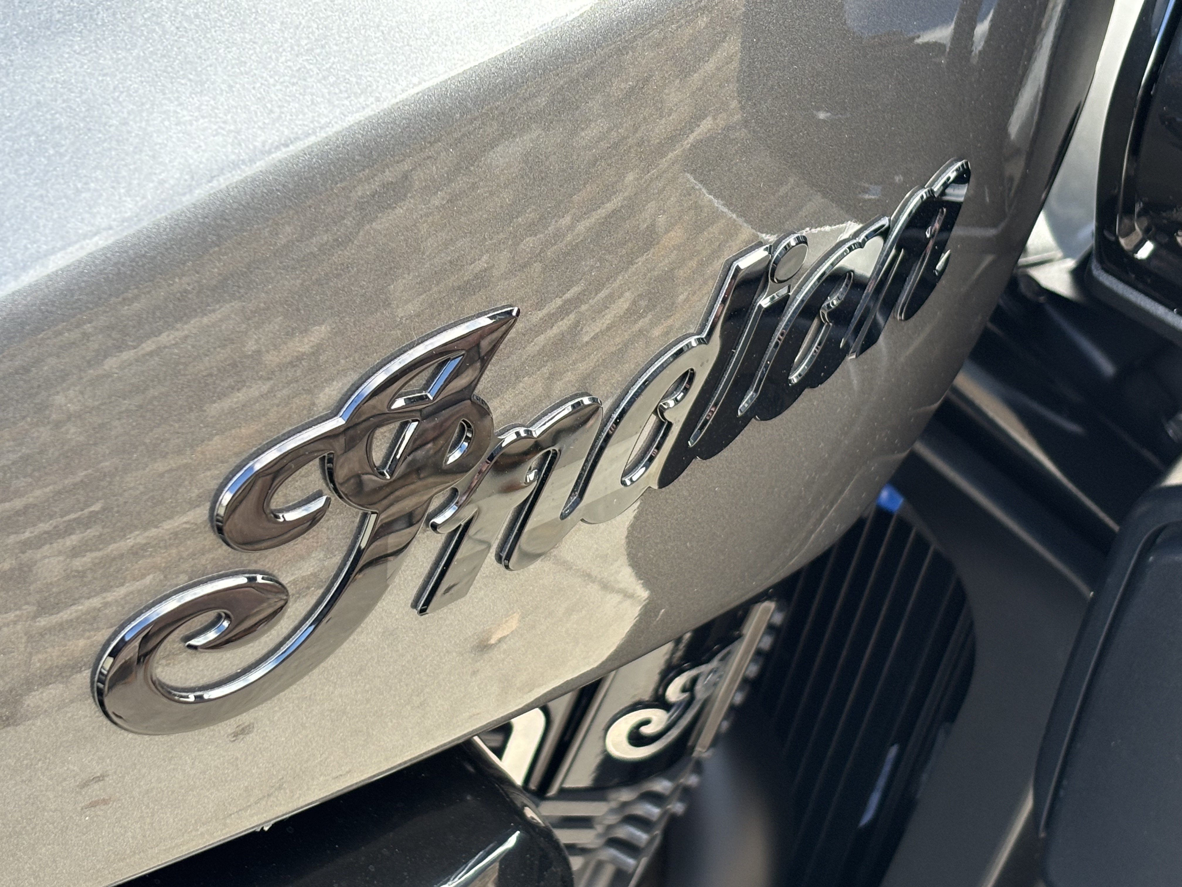 2025 Indian Motorcycle Pursuit® Dark Horse® with 112 and Powerband Audio Package in Columbia, Missouri - Photo 9