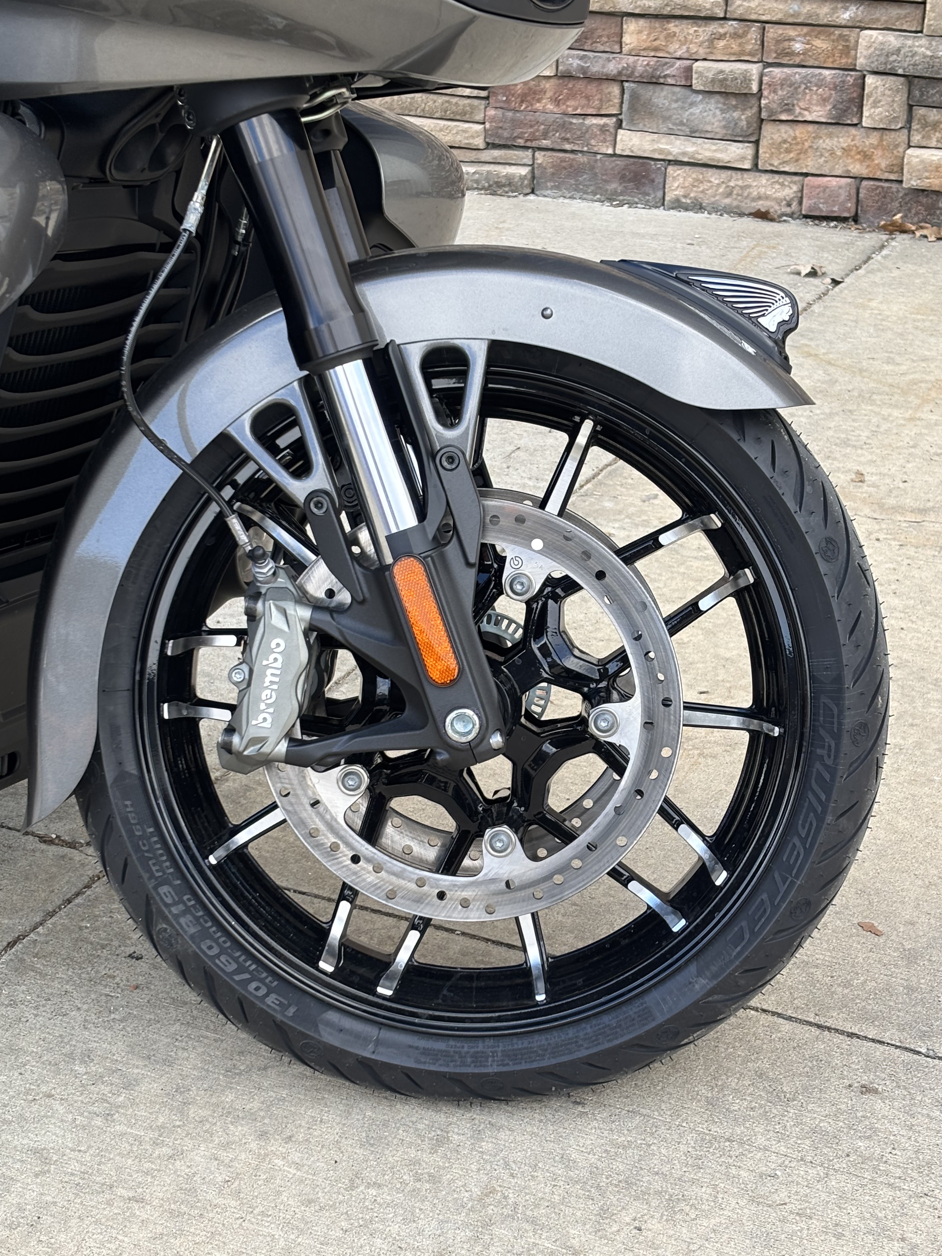 2025 Indian Motorcycle Pursuit® Dark Horse® with 112 and Powerband Audio Package in Columbia, Missouri - Photo 15