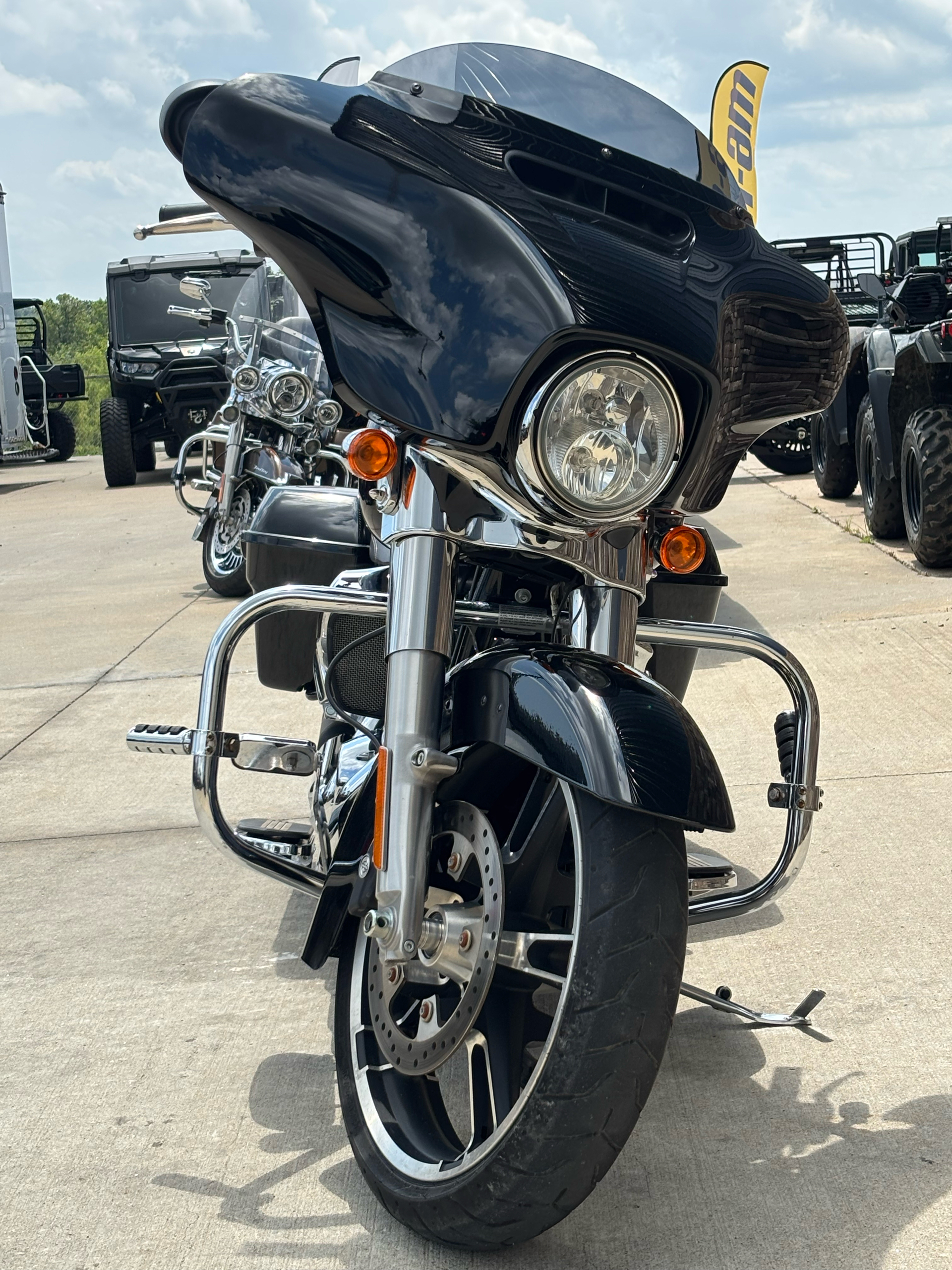 2019 Harley-Davidson Street Glide® in Columbia, Missouri - Photo 4