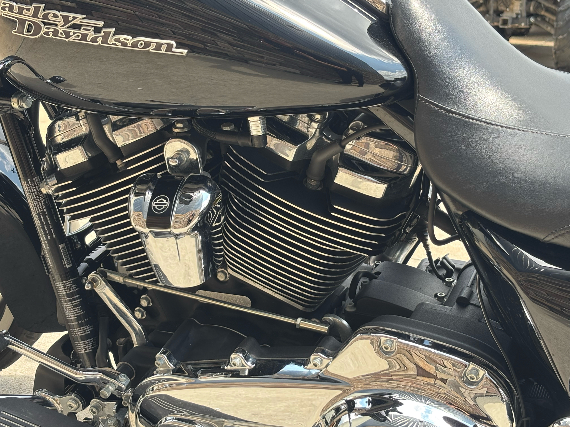 2019 Harley-Davidson Street Glide® in Columbia, Missouri - Photo 6