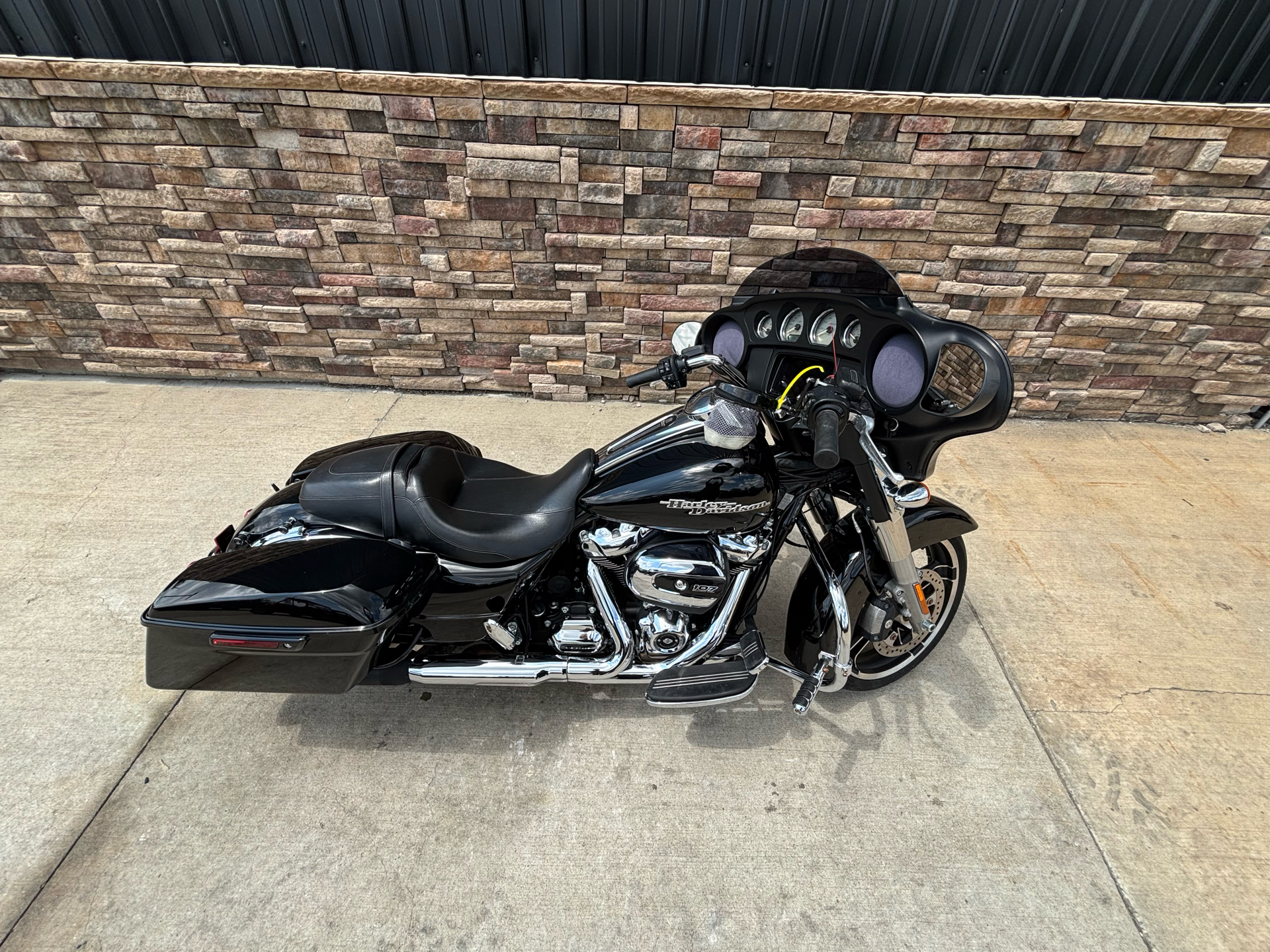 2019 Harley-Davidson Street Glide® in Columbia, Missouri - Photo 7