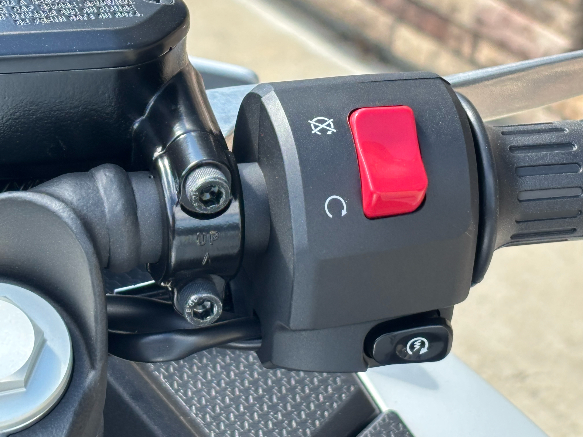 2025 Kawasaki Ninja 500 in Columbia, Missouri - Photo 8