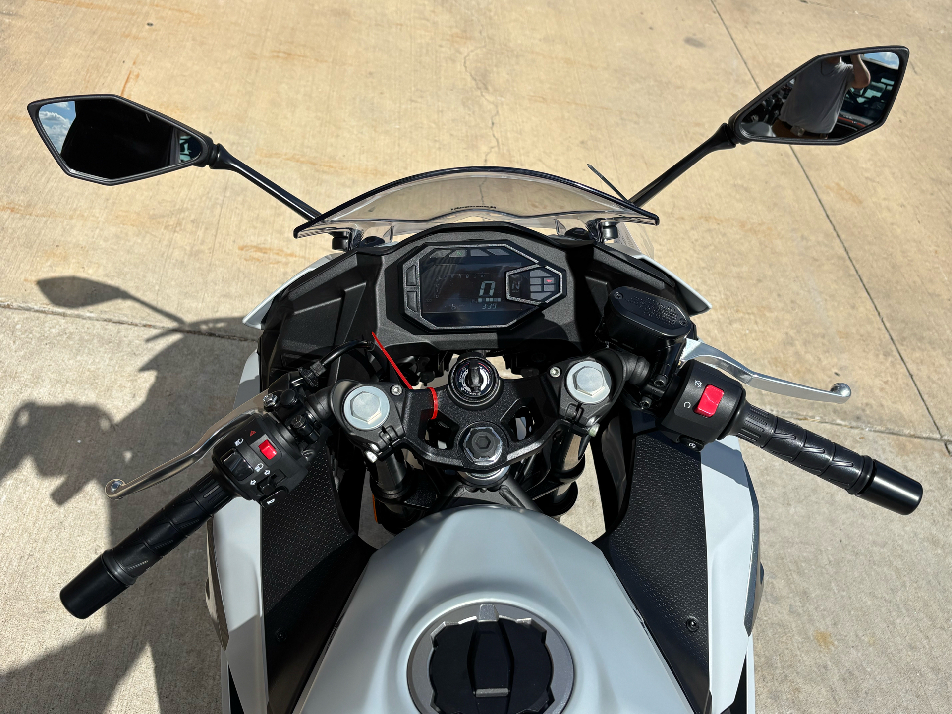 2025 Kawasaki Ninja 500 in Columbia, Missouri - Photo 12