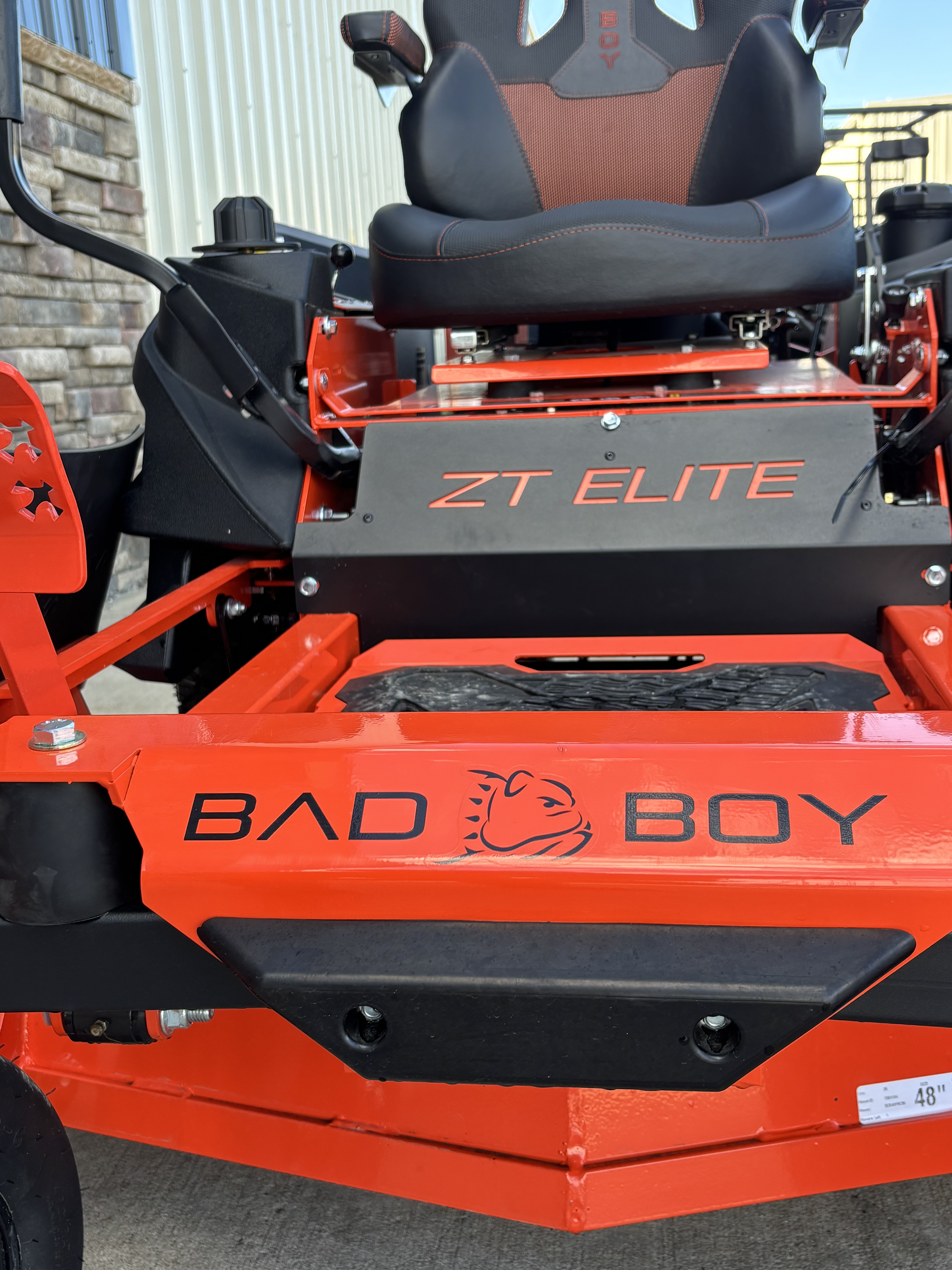2026 Bad Boy Mowers ZT Elite 48 in. Kawasaki FR730V 24 hp in Columbia, Missouri - Photo 10