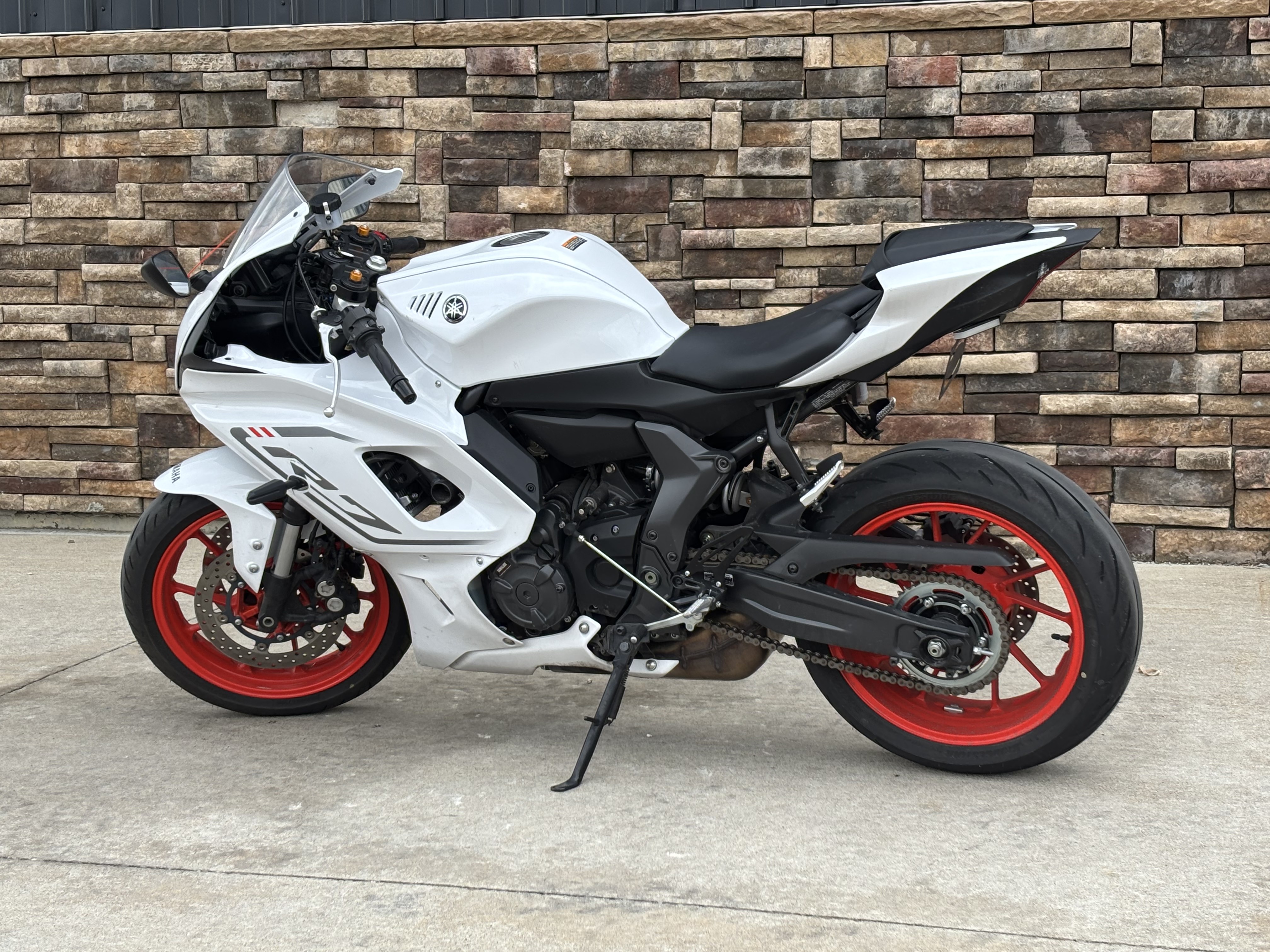 2023 Yamaha YZF-R7 in Columbia, Missouri - Photo 2