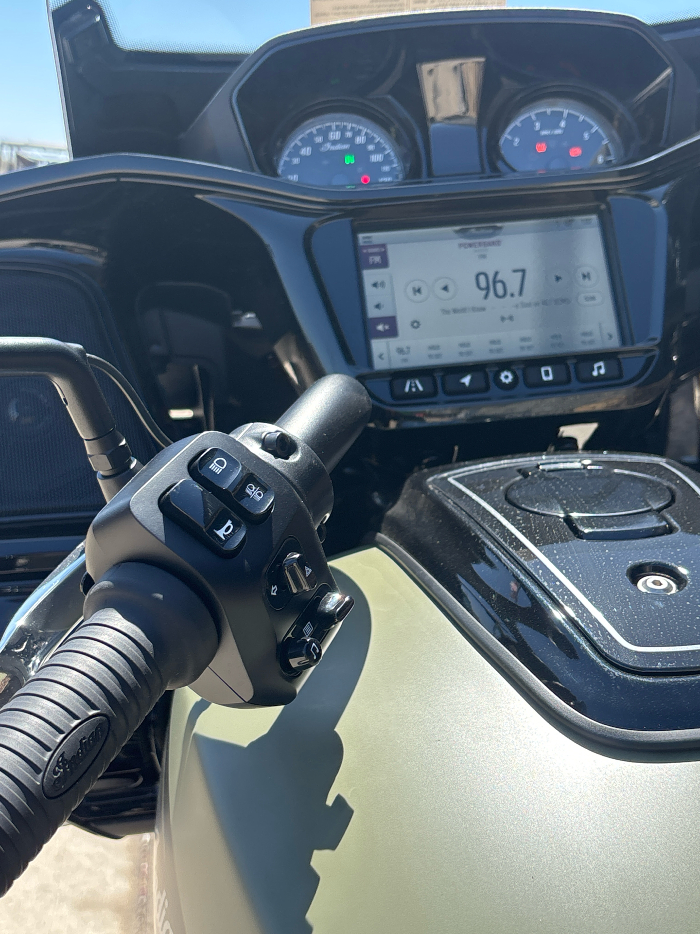 2025 Indian Motorcycle Challenger® Dark Horse® in Columbia, Missouri - Photo 8