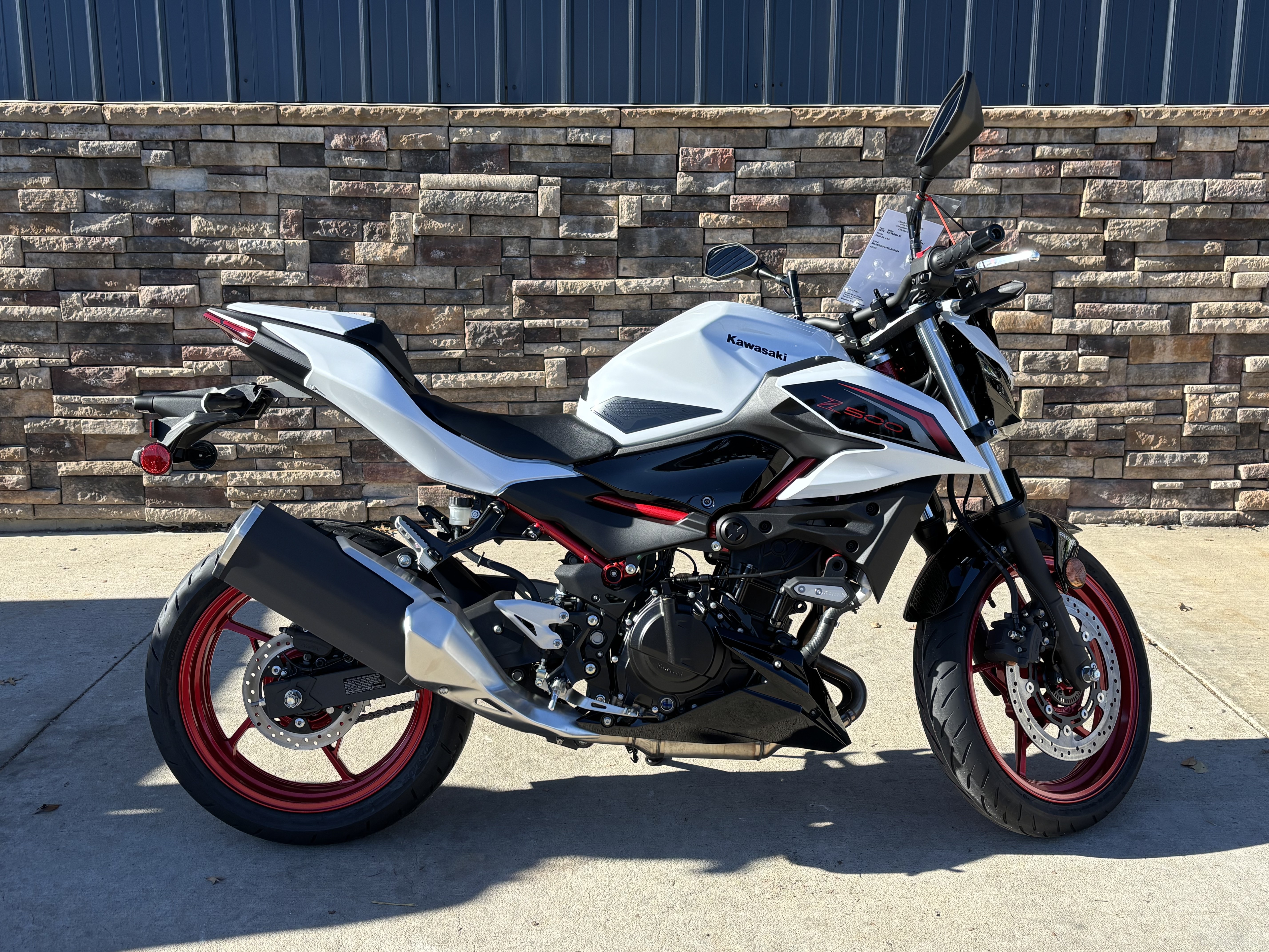 New 2026 Kawasaki Z500 SE ABS, Columbia MO | Specs, Price, Photos