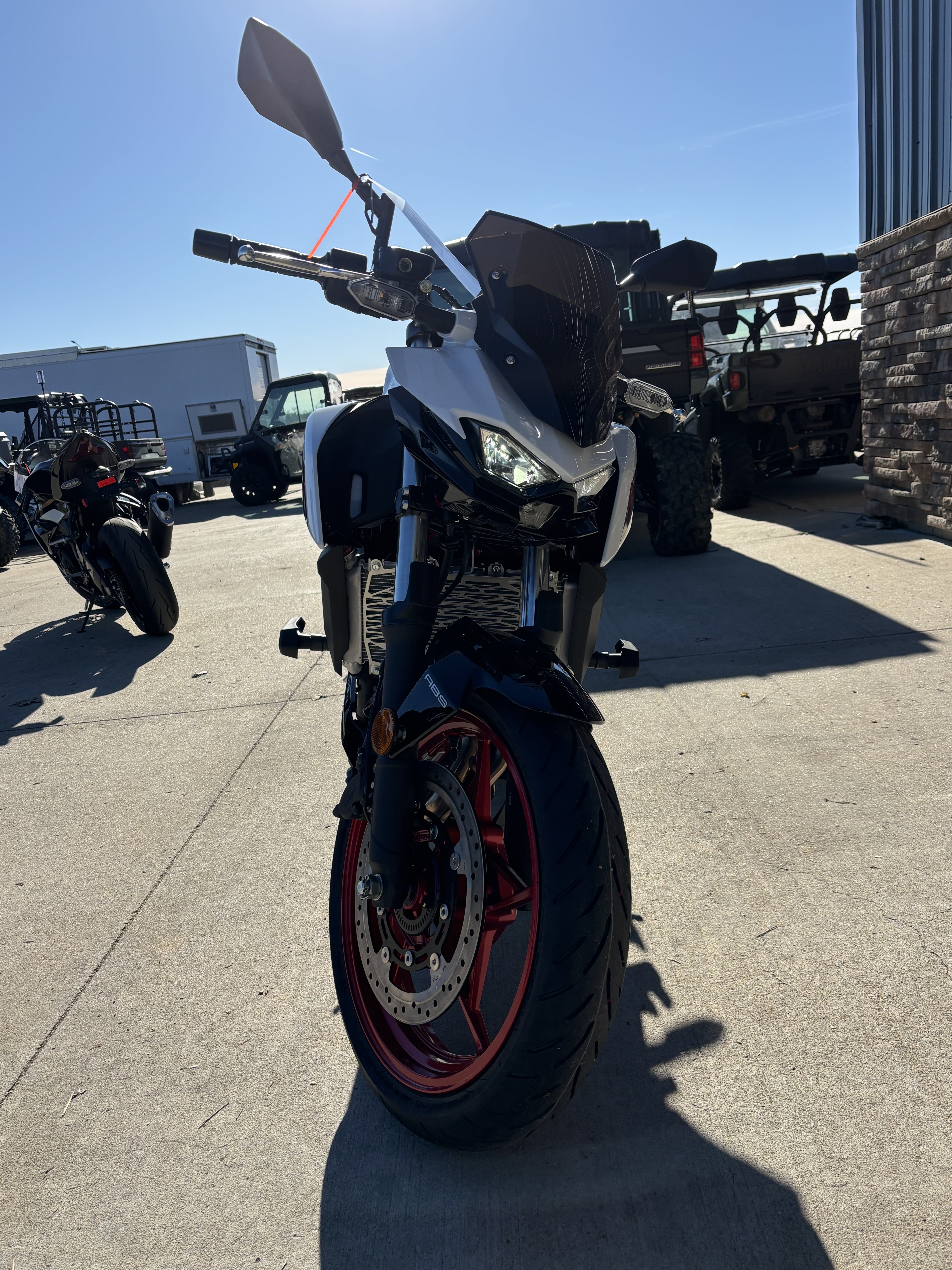 2026 Kawasaki Z500 SE ABS in Columbia, Missouri - Photo 7