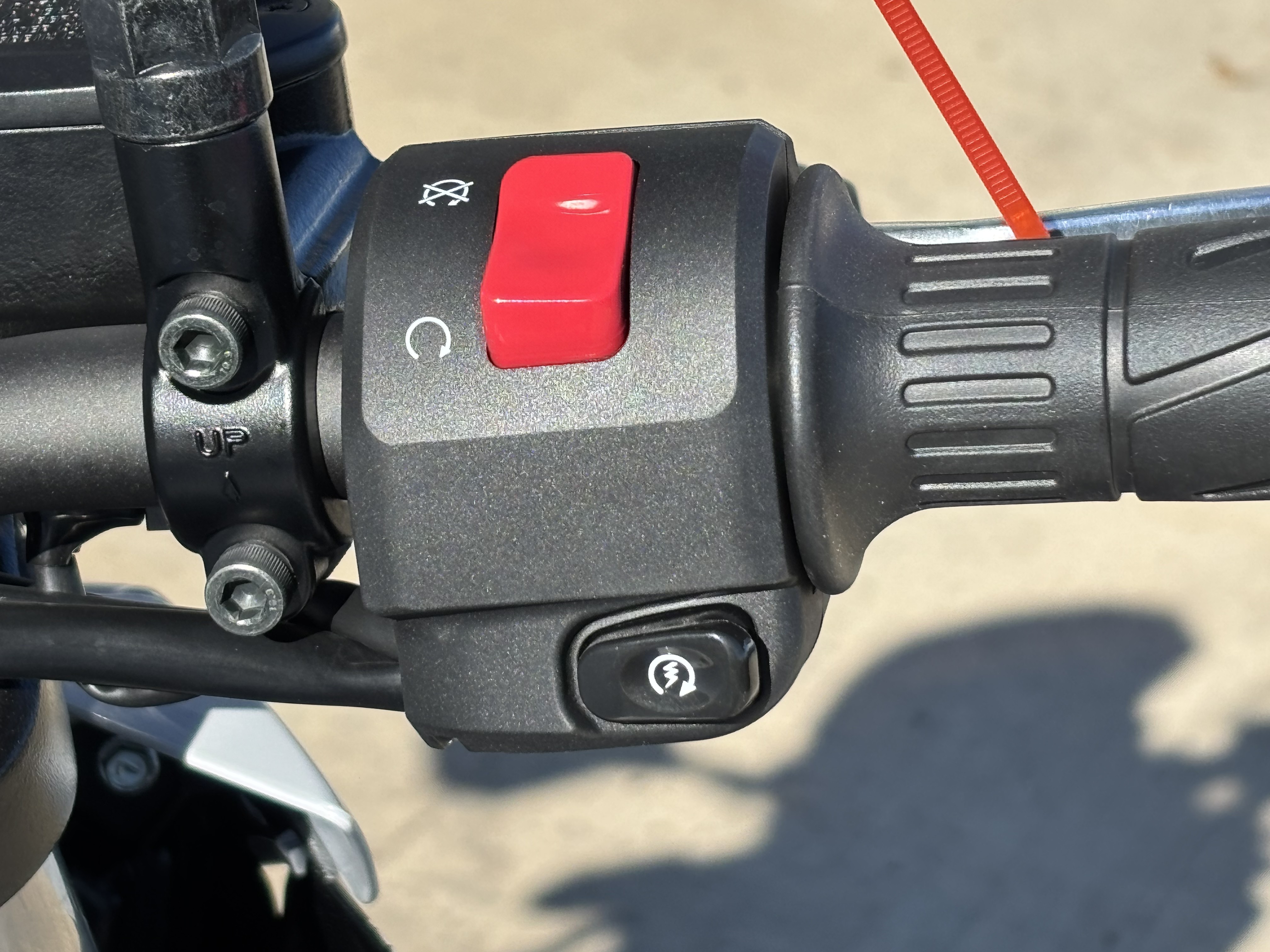 2026 Kawasaki Z500 SE ABS in Columbia, Missouri - Photo 9