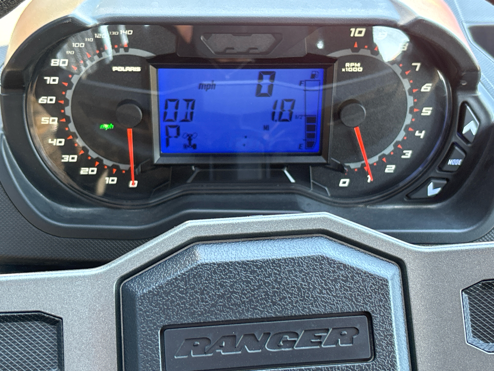 2025 Polaris Ranger Crew XP 1000 Premium in Columbia, Missouri - Photo 8