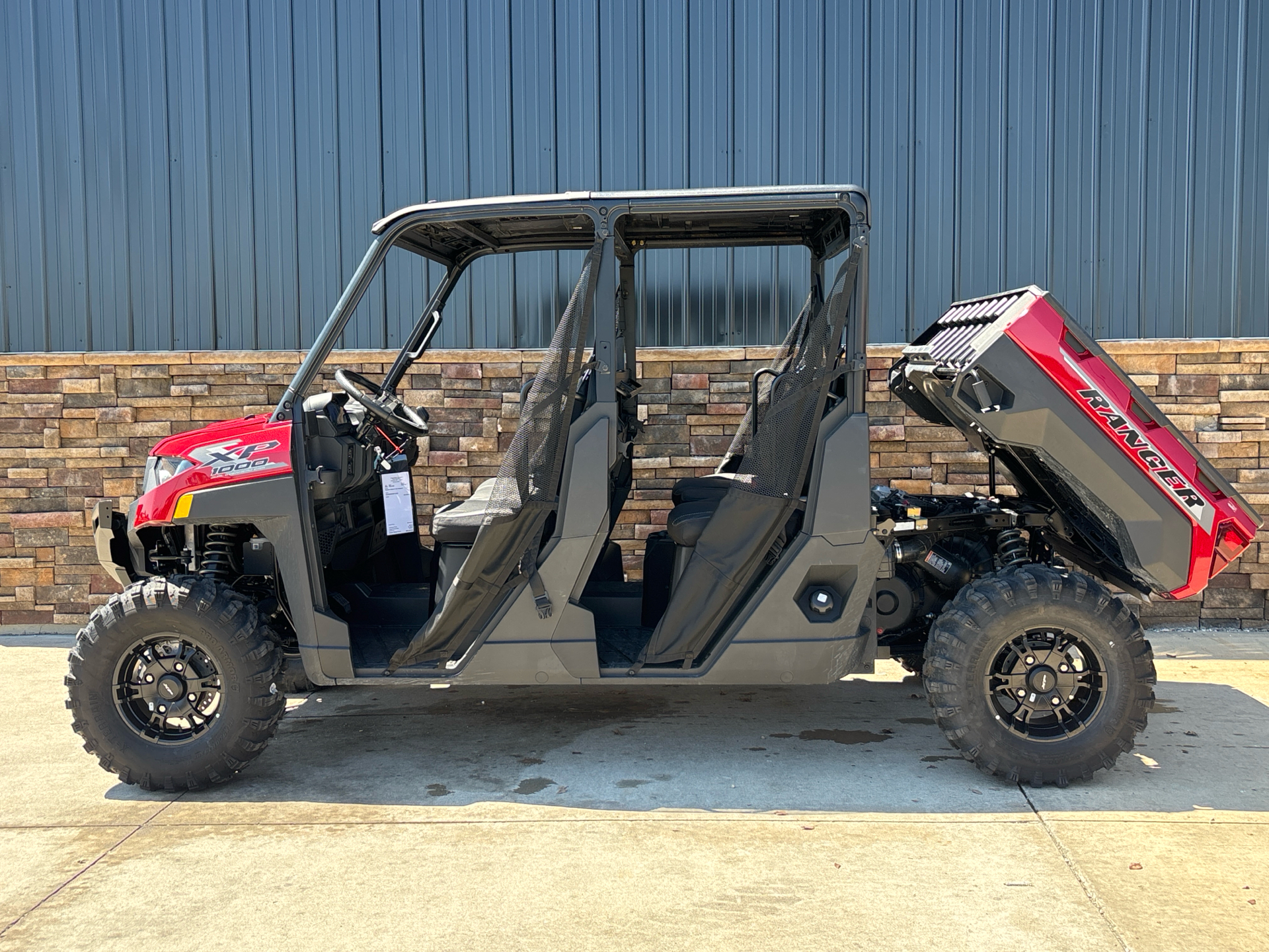 2025 Polaris Ranger Crew XP 1000 Premium in Columbia, Missouri - Photo 13