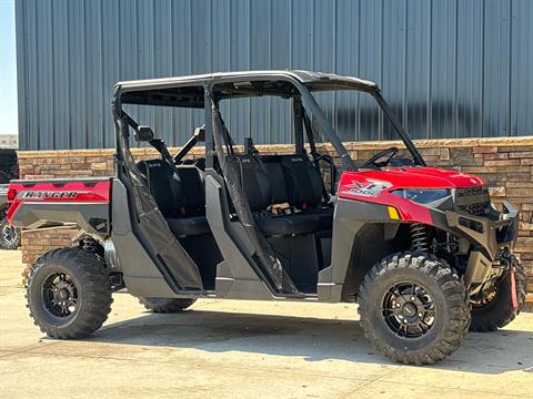 2025 Polaris Ranger Crew XP 1000 Premium in Columbia, Missouri - Photo 3