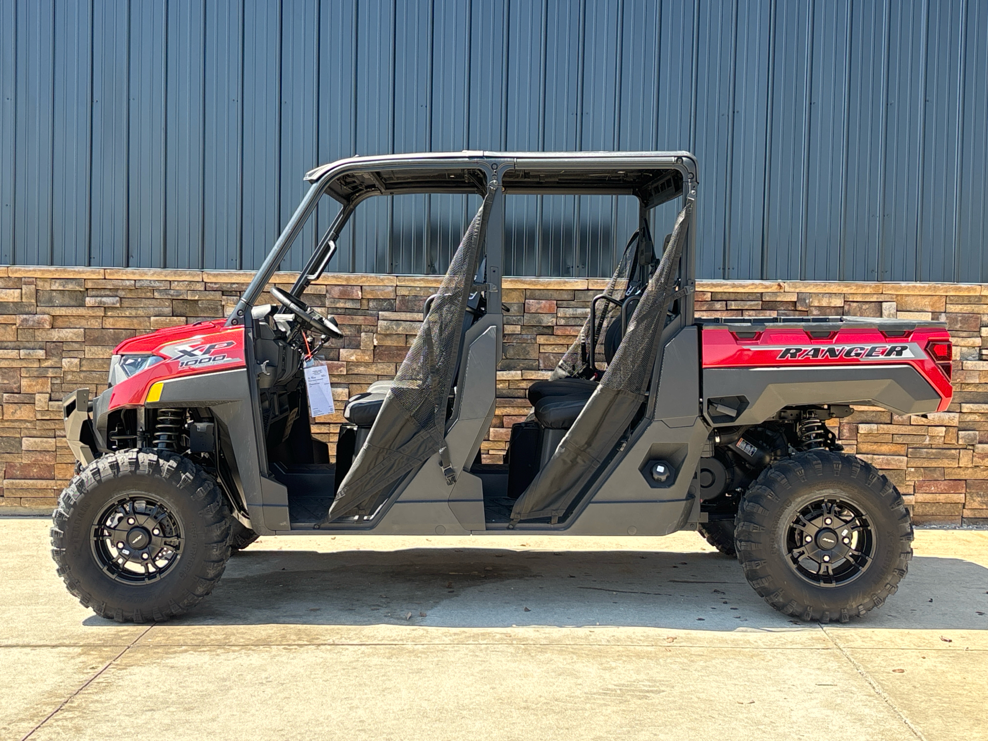 2025 Polaris Ranger Crew XP 1000 Premium in Columbia, Missouri - Photo 14