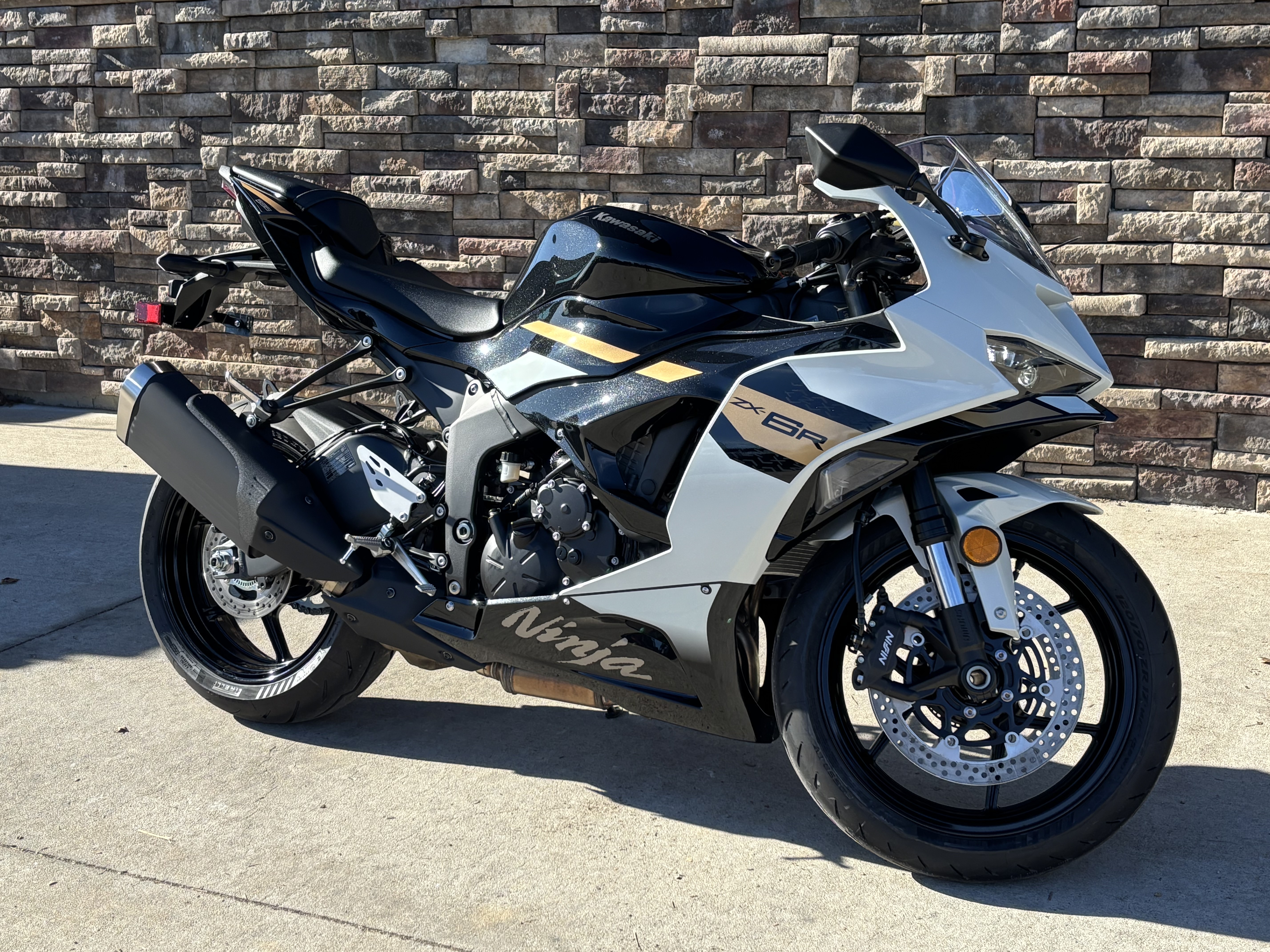 2026 Kawasaki Ninja ZX-6R in Columbia, Missouri - Photo 3