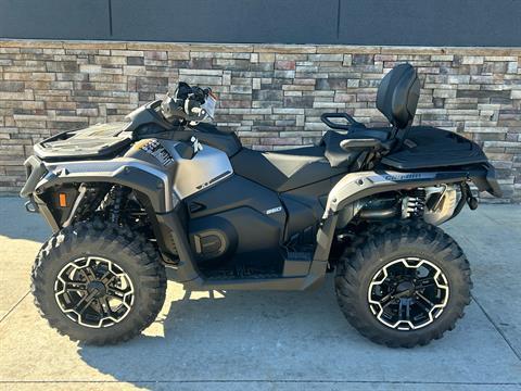 2025 Can-Am Outlander MAX XT 850 in Columbia, Missouri