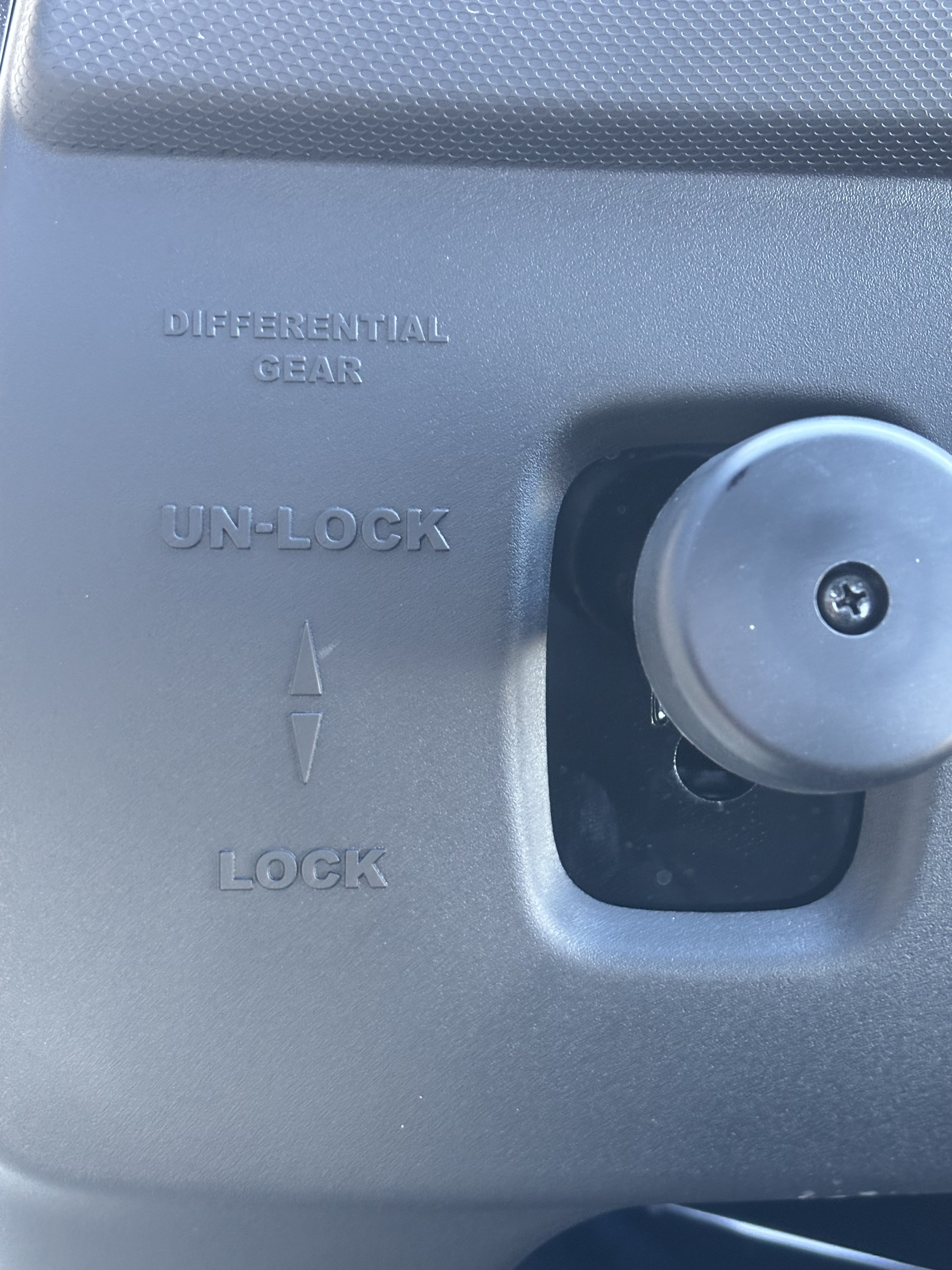 2026 Kawasaki MULE SX 4x4 XC LE in Columbia, Missouri - Photo 8