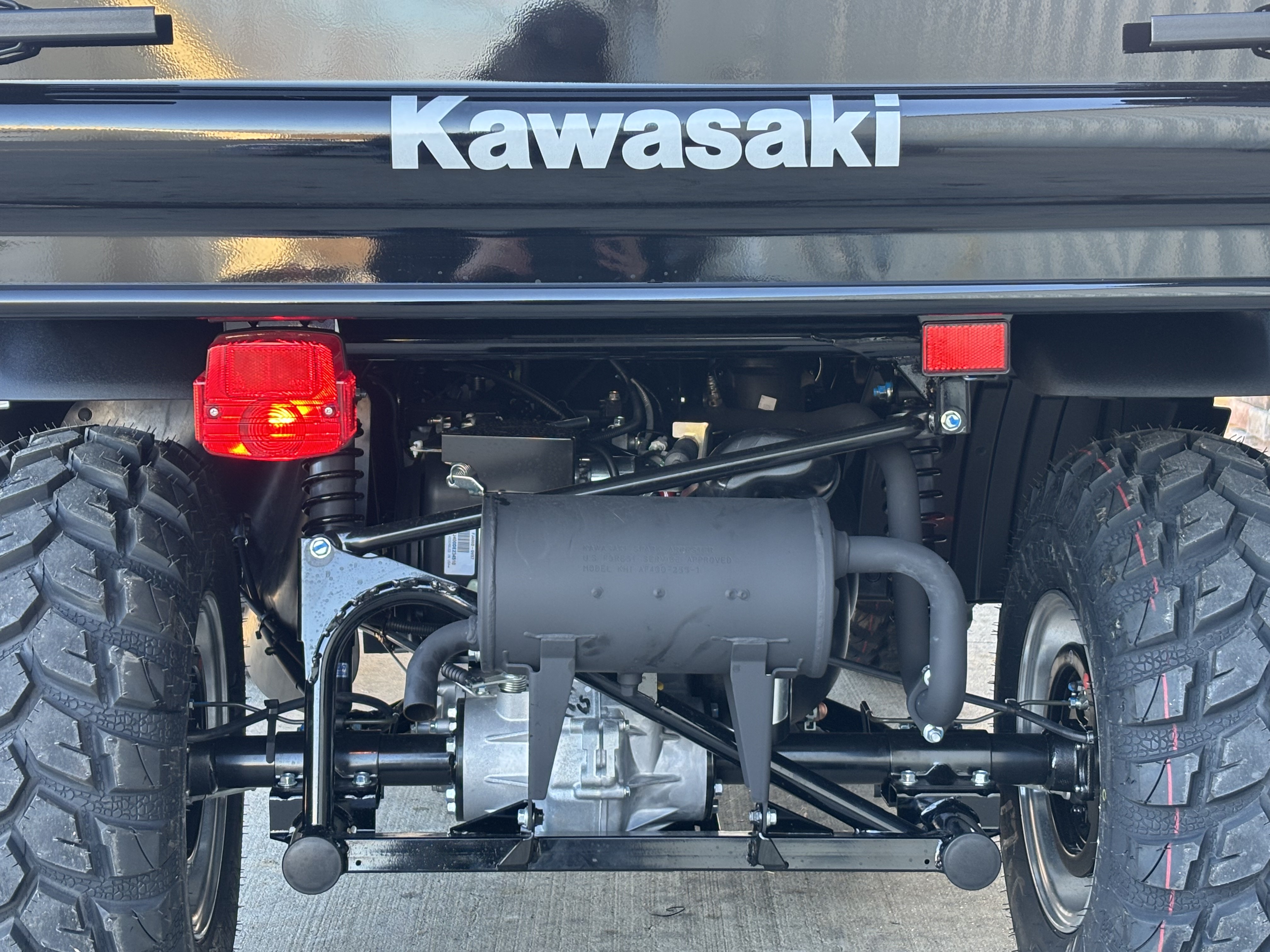 2026 Kawasaki MULE SX 4x4 XC LE in Columbia, Missouri - Photo 11