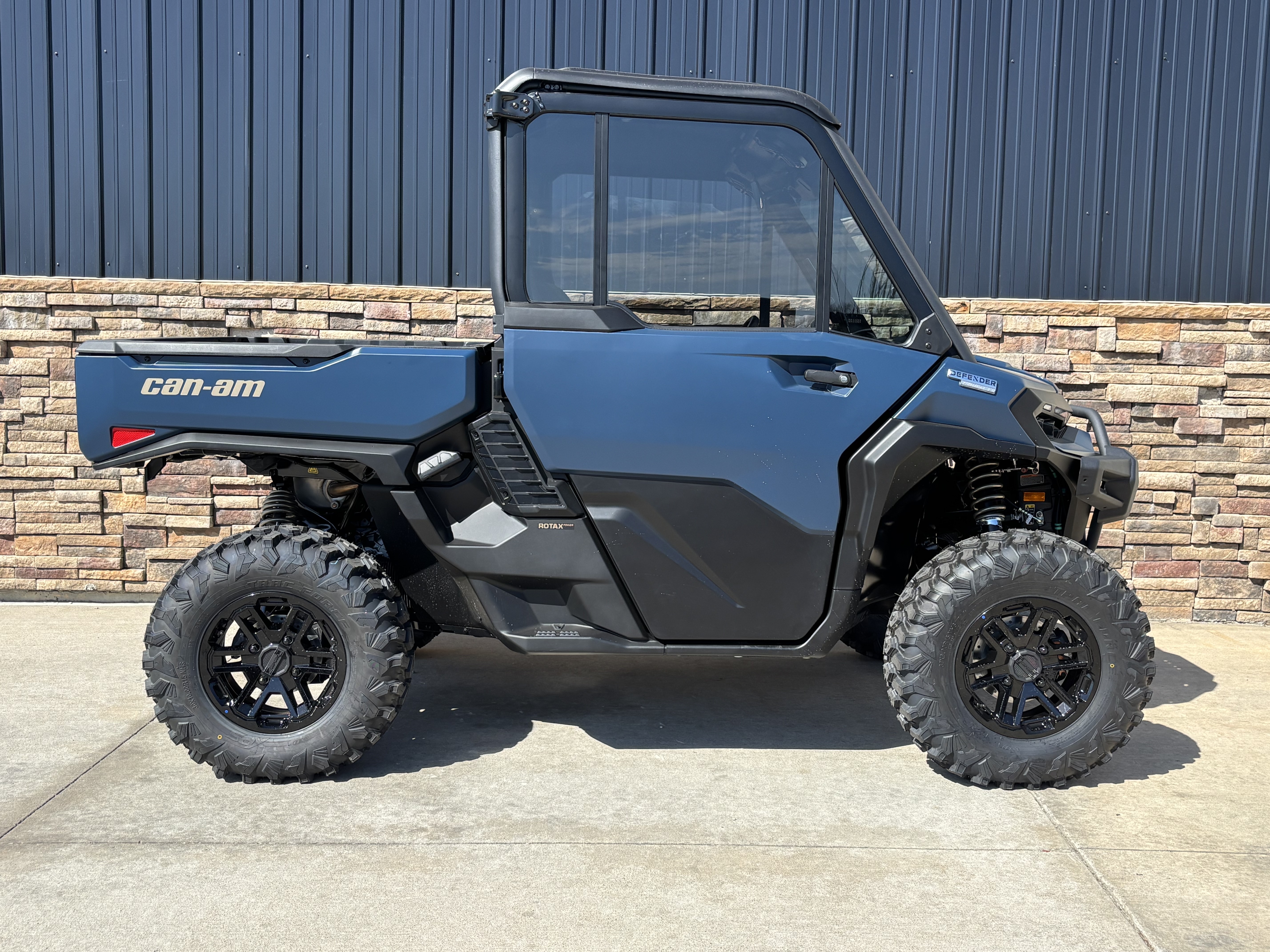 2026 Can-Am Defender Limited HD11 in Columbia, Missouri - Photo 1