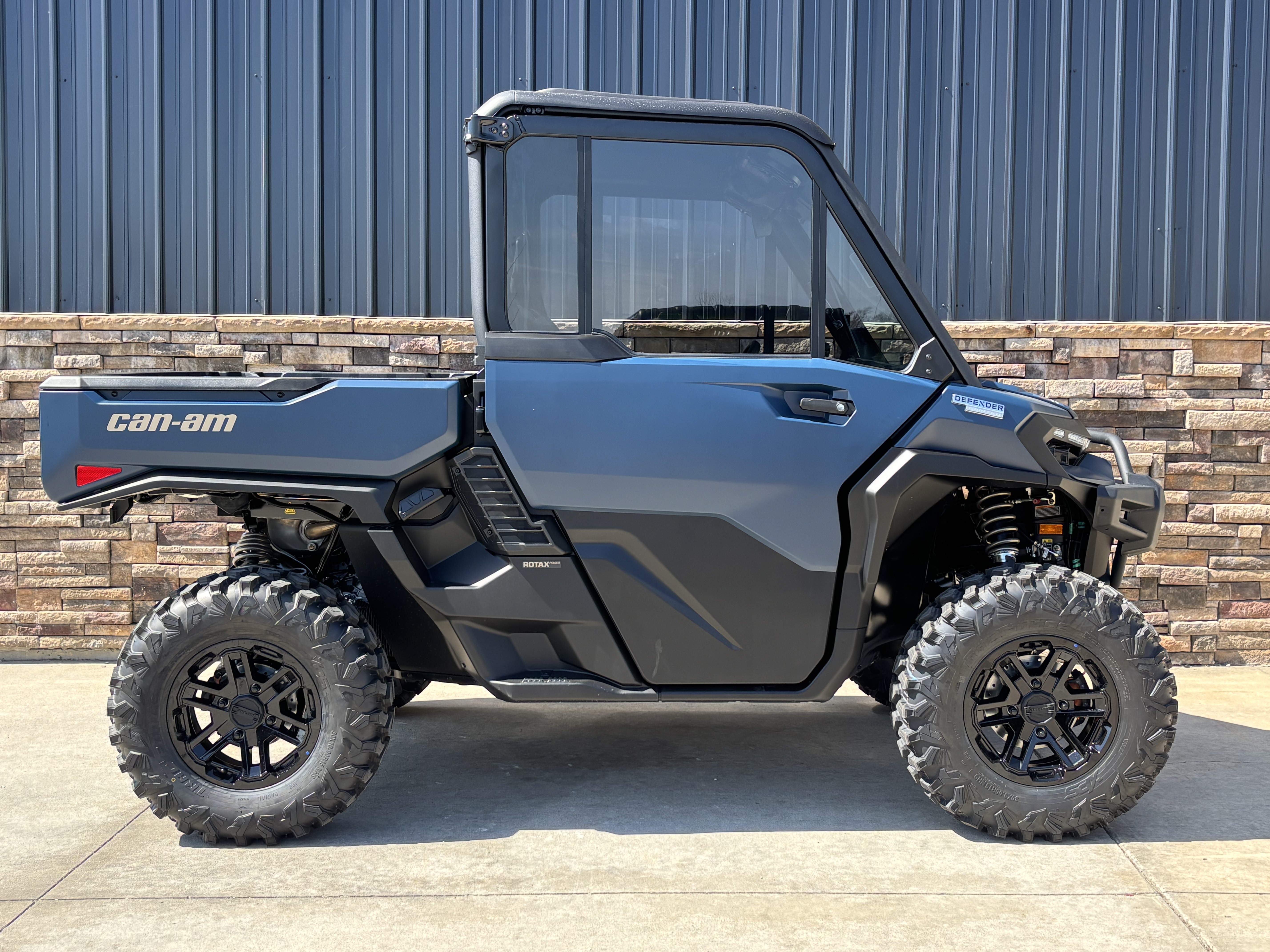 2026 Can-Am Defender Limited HD11 in Columbia, Missouri - Photo 18