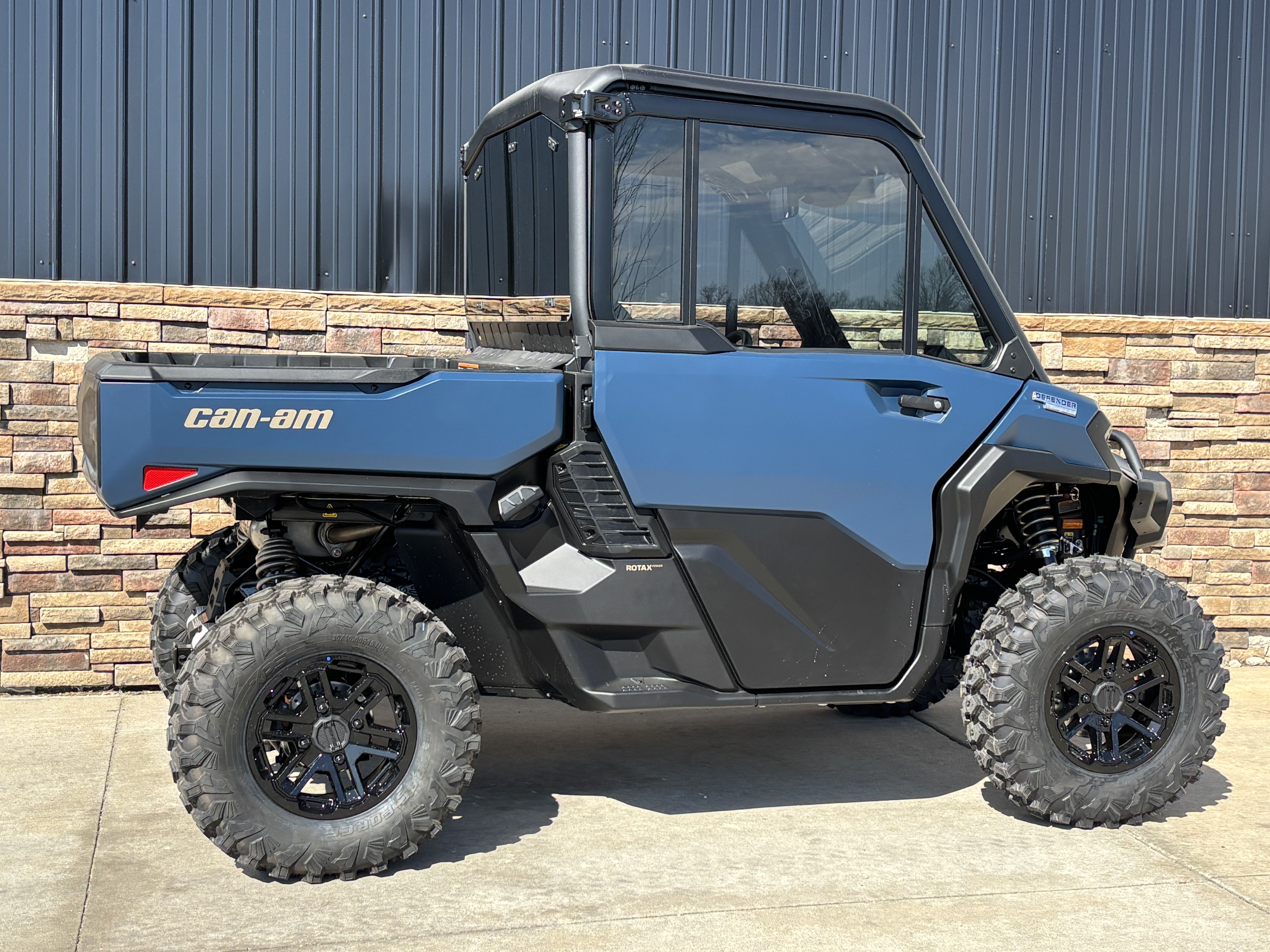 2026 Can-Am Defender Limited HD11 in Columbia, Missouri - Photo 3