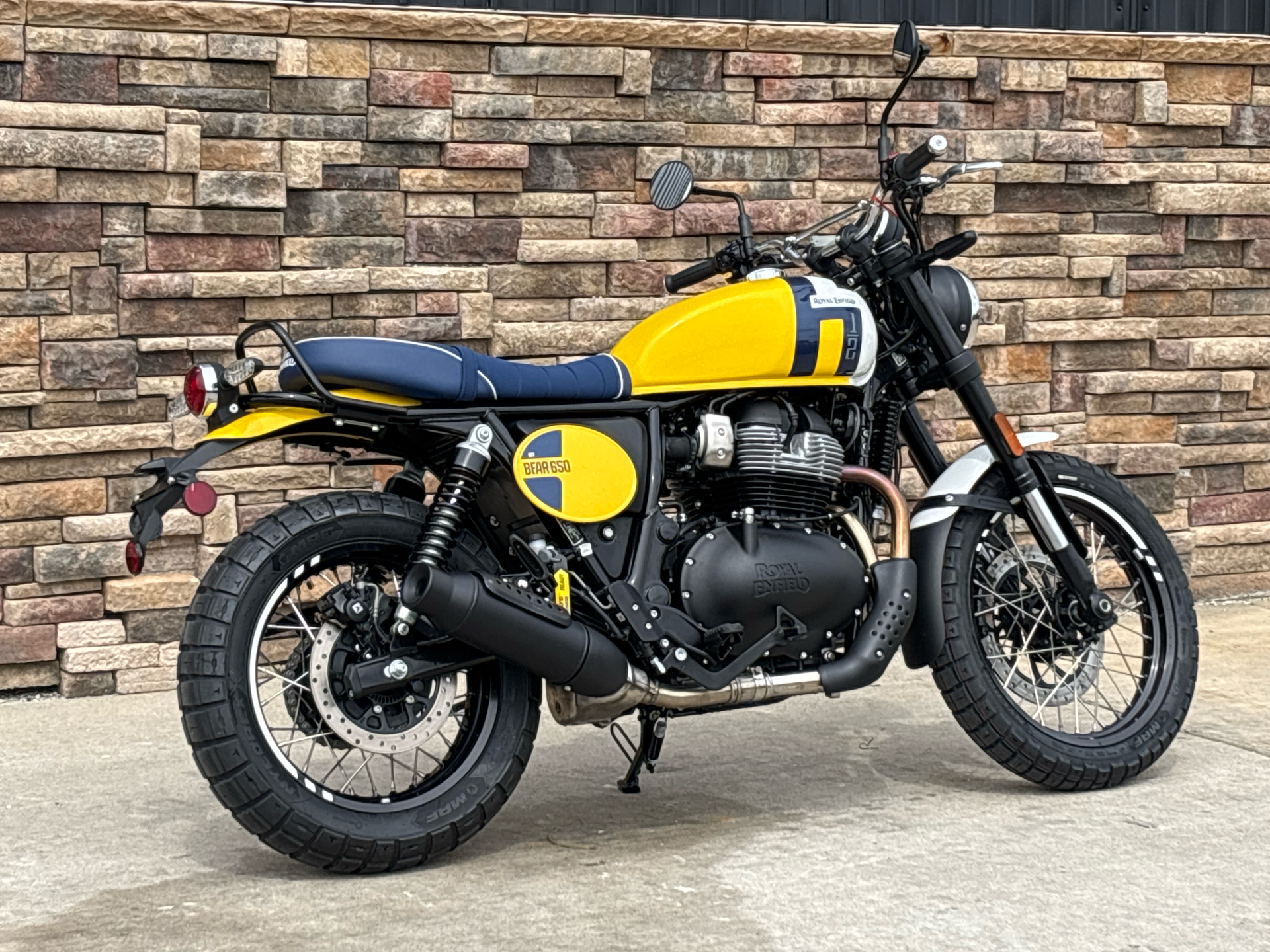 2025 Royal Enfield Bear 650 in Columbia, Missouri - Photo 3