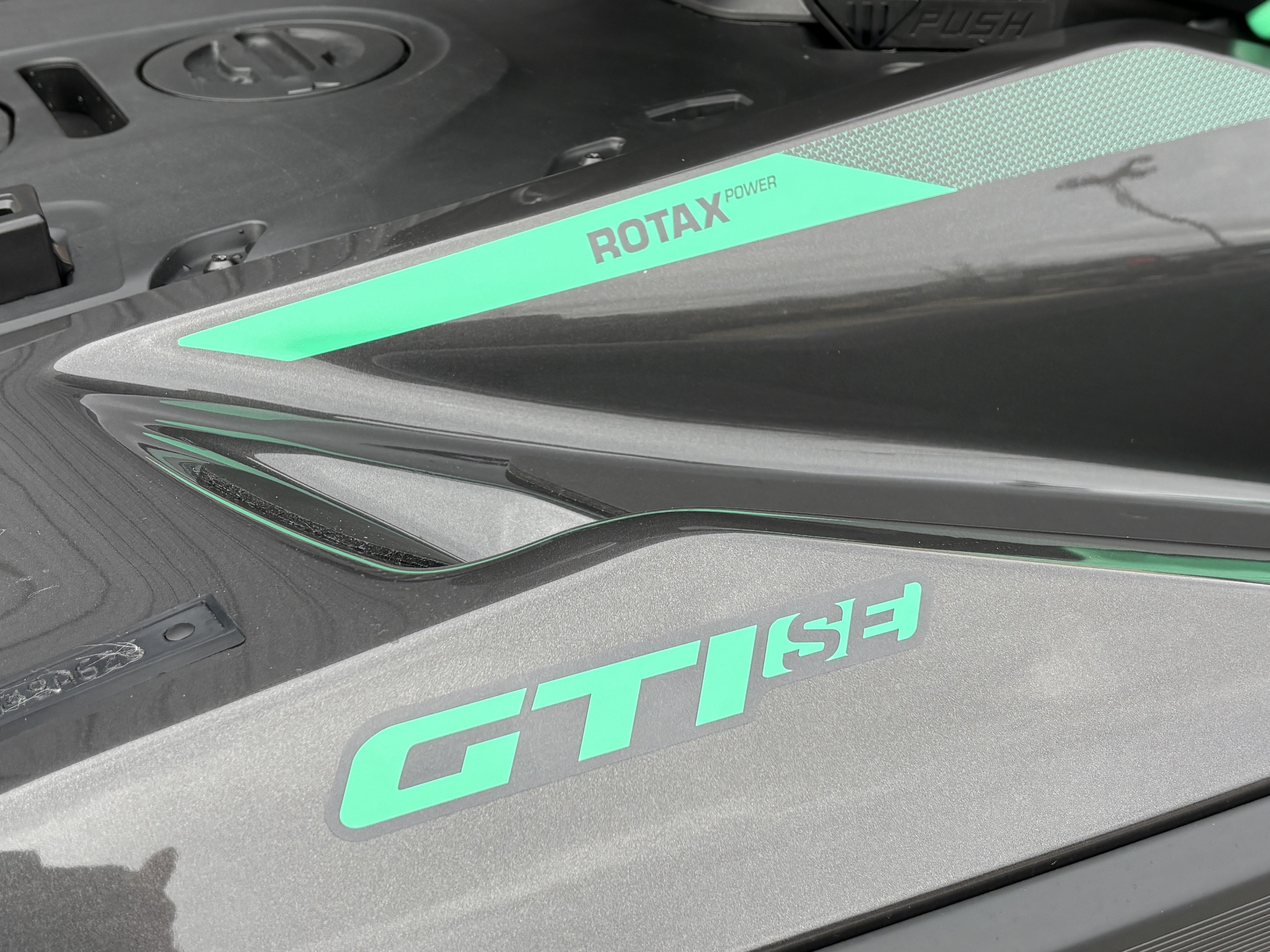 2026 Sea-Doo GTI SE 170 in Columbia, Missouri - Photo 8