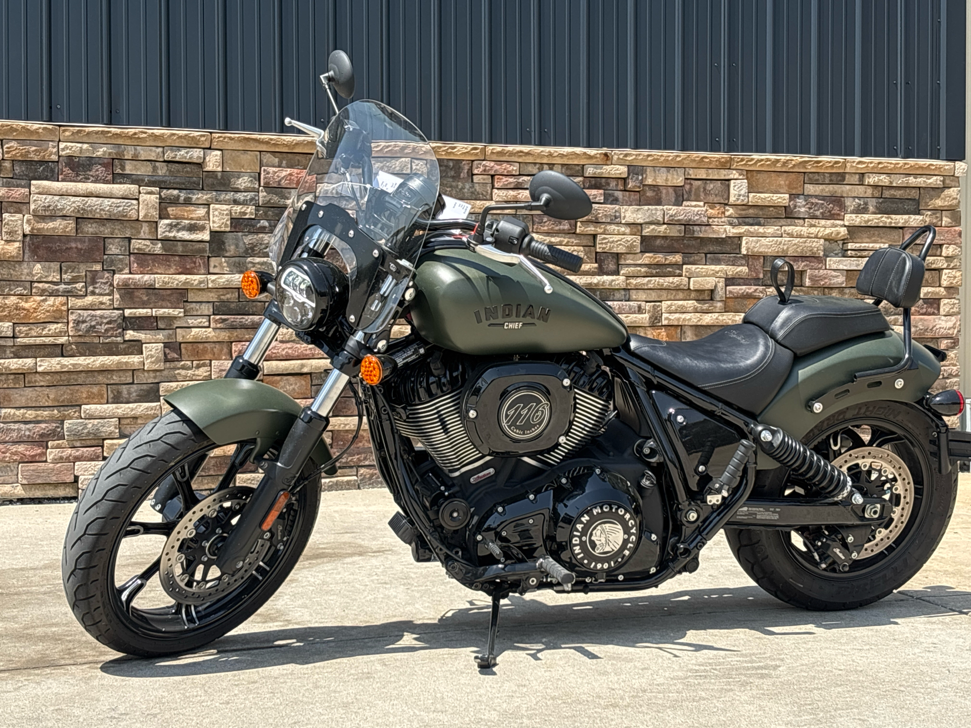 2023 Indian Motorcycle Chief Dark Horse® in Columbia, Missouri - Photo 2