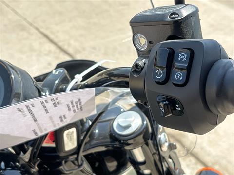 2023 Indian Motorcycle Chief Dark Horse® in Columbia, Missouri - Photo 9