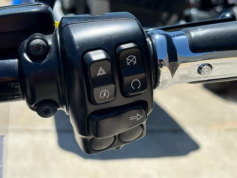 2014 Harley-Davidson CVO™ Road King® in Columbia, Missouri - Photo 10