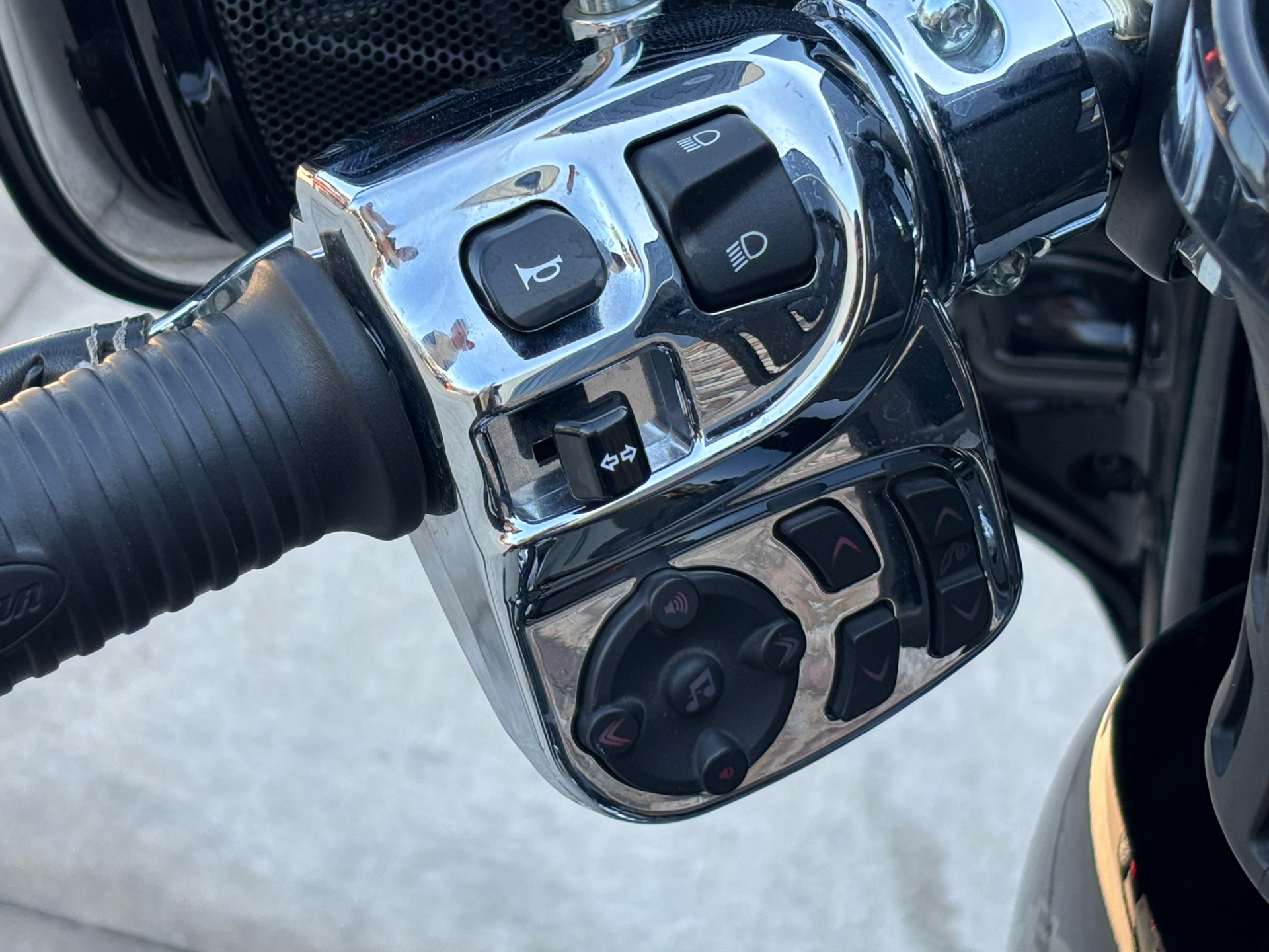 2017 Indian Motorcycle Chieftain® Limited in Columbia, Missouri - Photo 8
