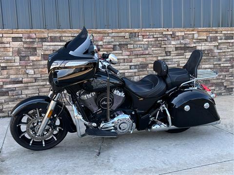 2017 Indian Motorcycle Chieftain® Limited in Columbia, Missouri - Photo 3