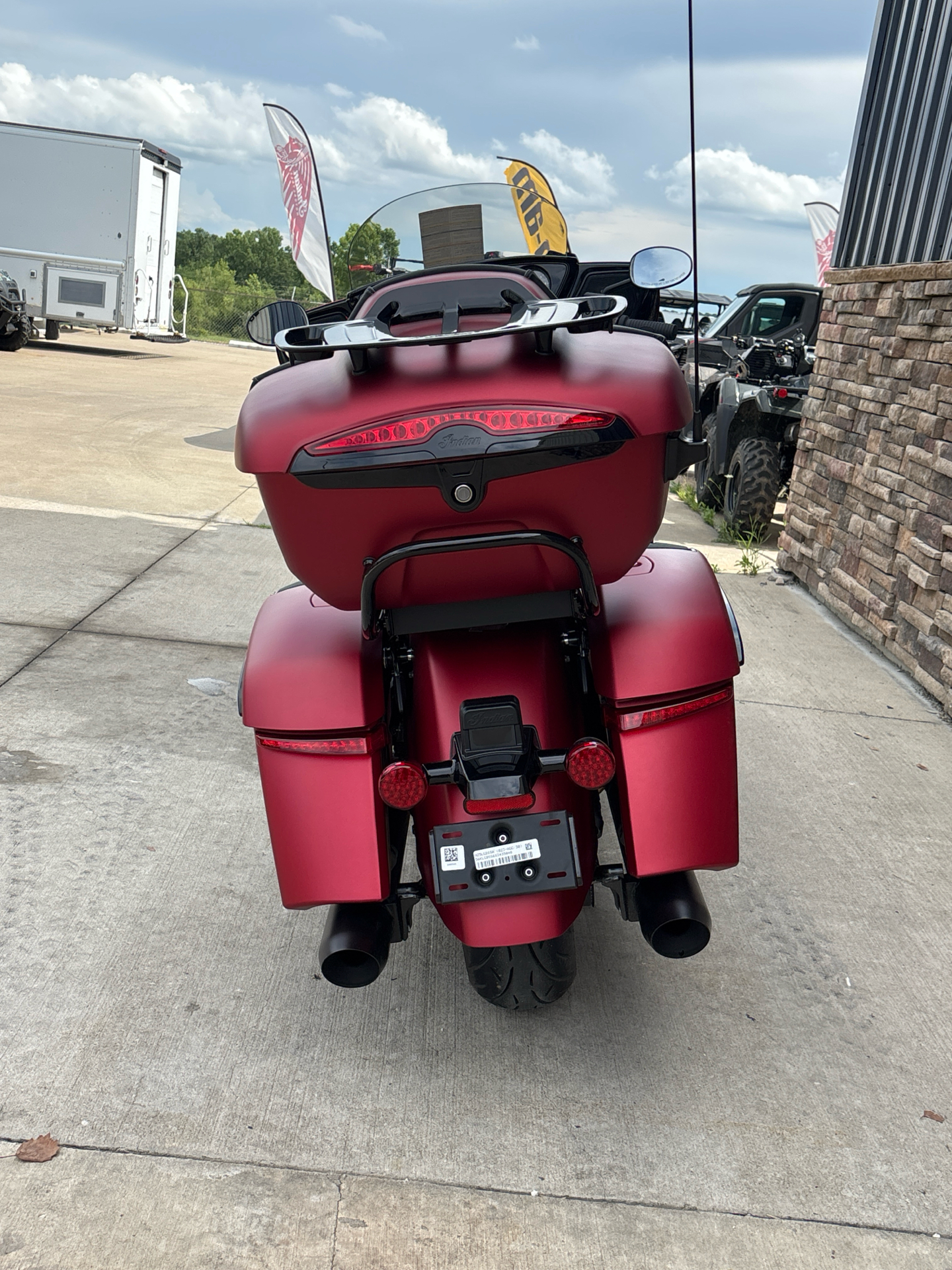 2025 Indian Motorcycle Roadmaster® Dark Horse® in Columbia, Missouri - Photo 4