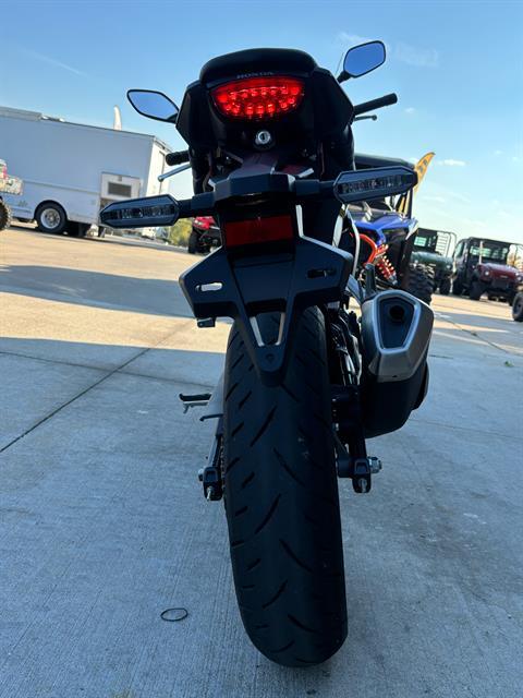 2024 Honda CB300R ABS in Columbia, Missouri - Photo 8