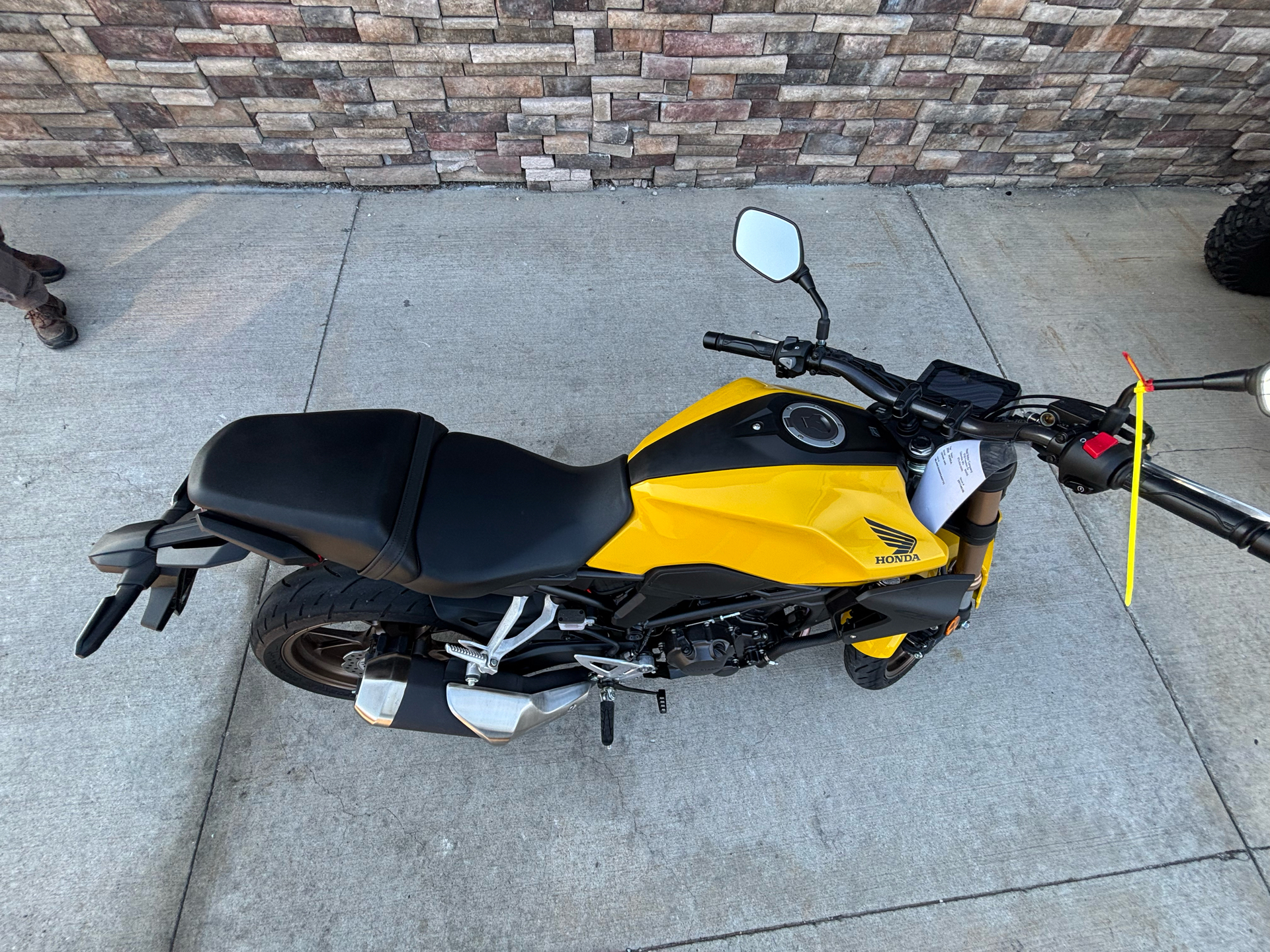 2024 Honda CB300R ABS in Columbia, Missouri - Photo 4